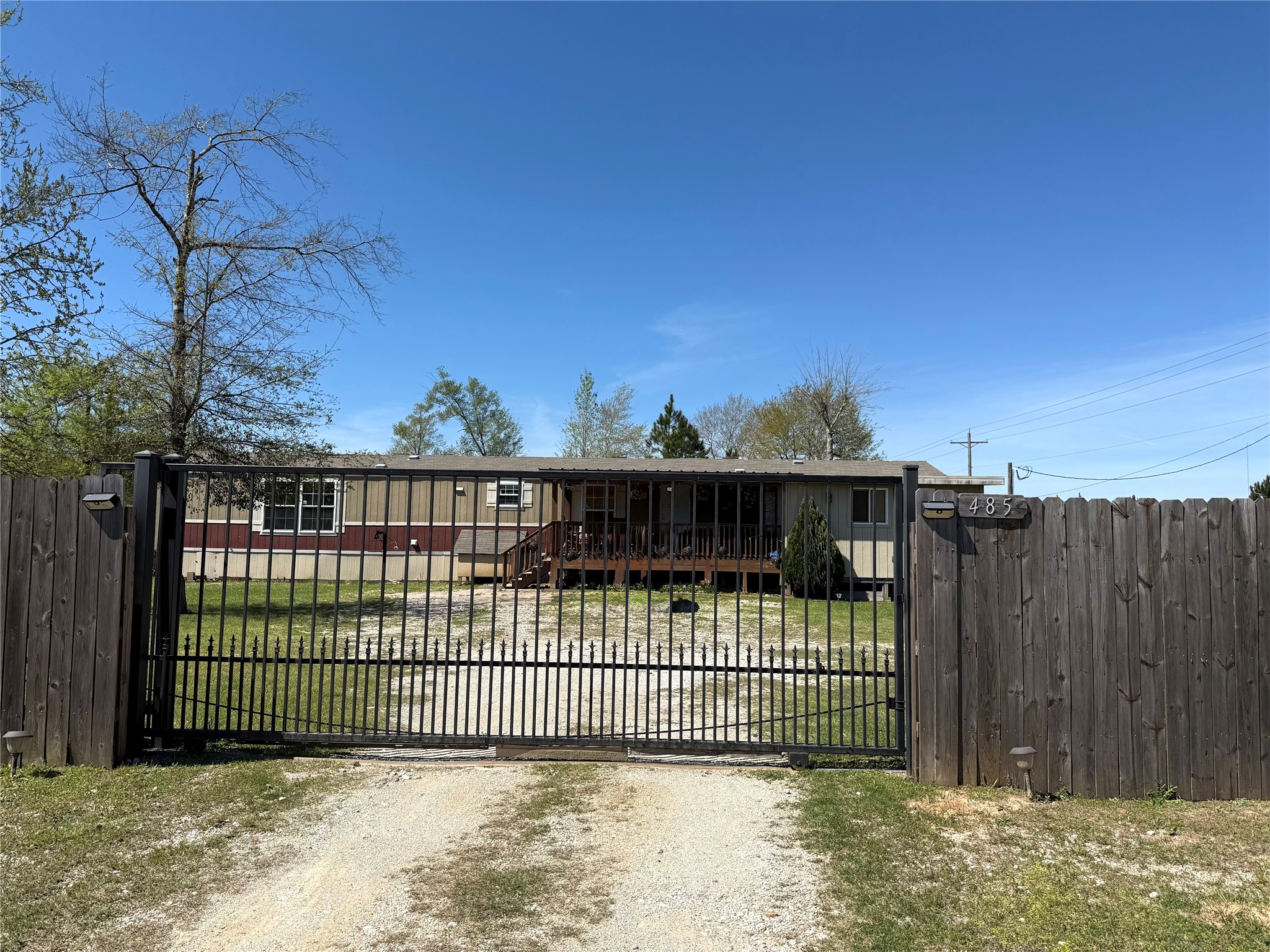 485 County Road 5006 Property Photo 1