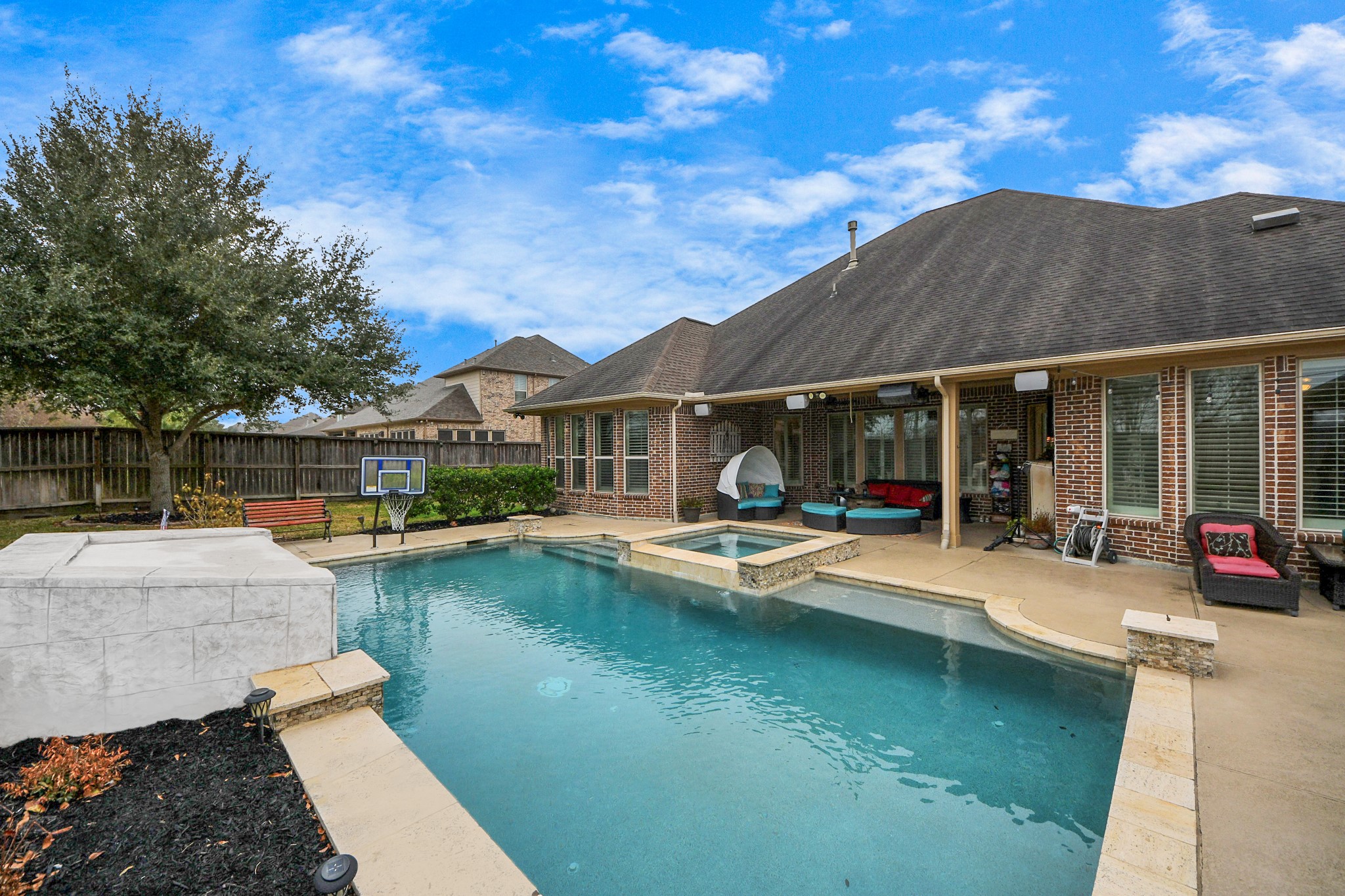 17819 Country Cove Property Photo 40