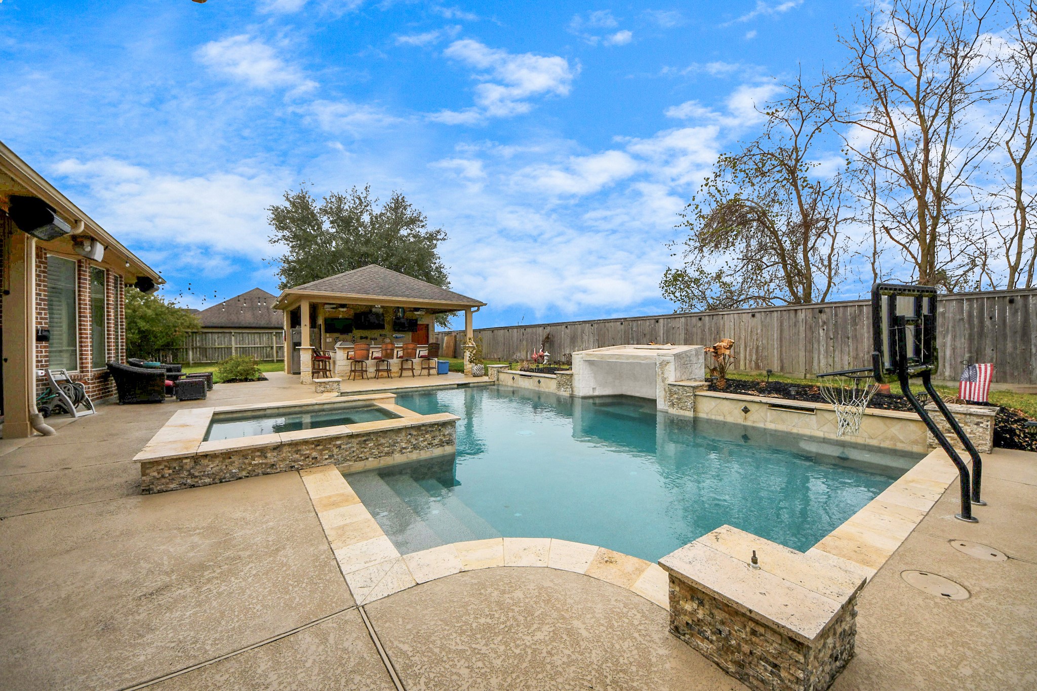 17819 Country Cove Property Photo 43