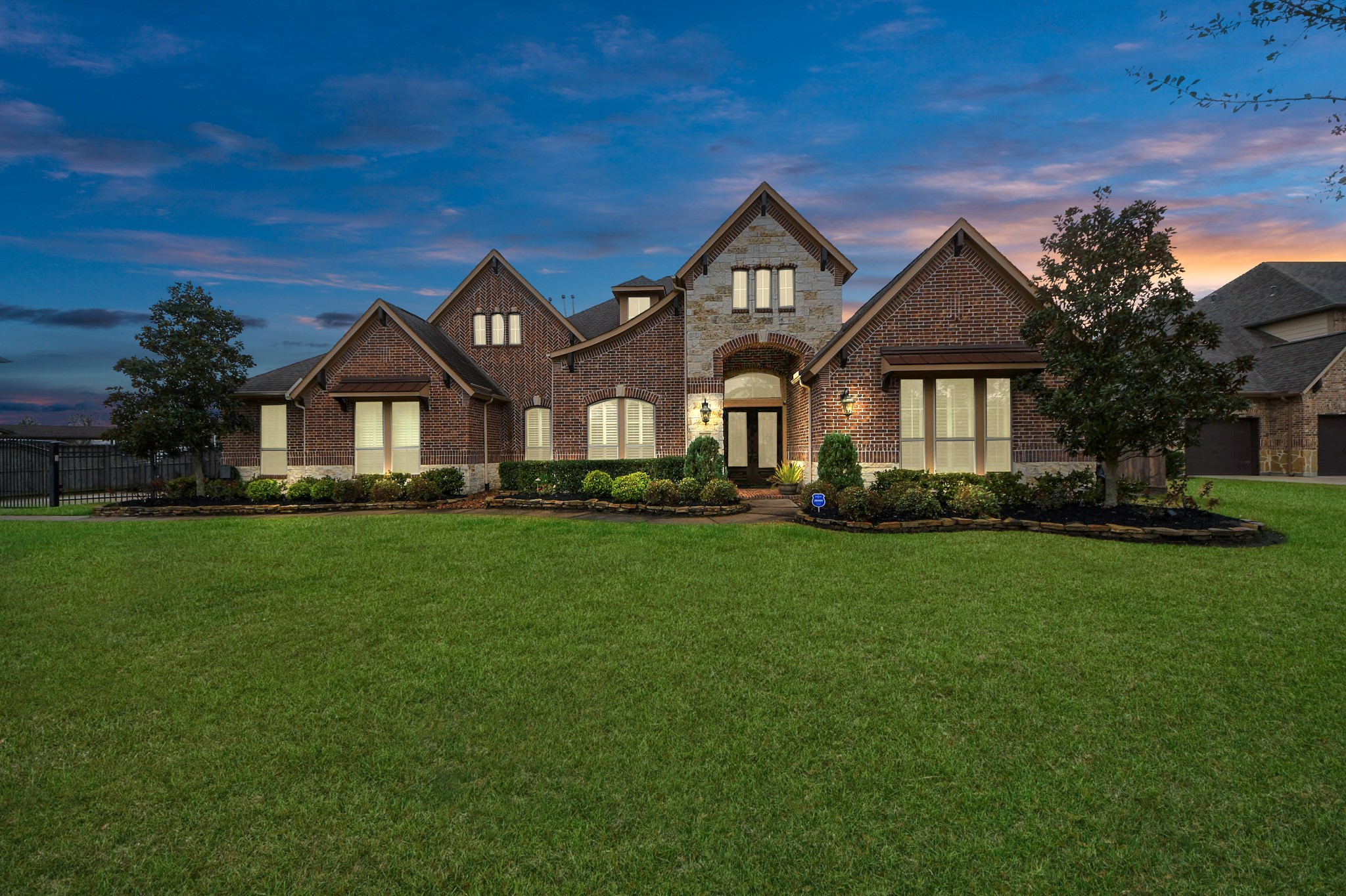 17819 Country Cove Property Photo 45