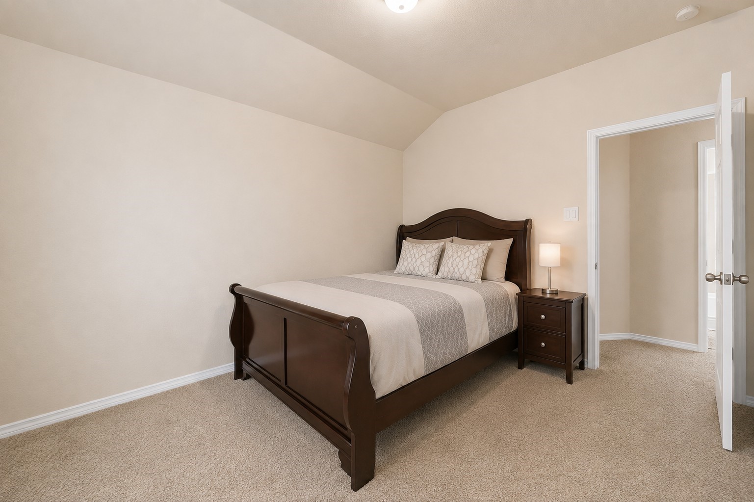 1443 Green Highland Drive Property Photo 19