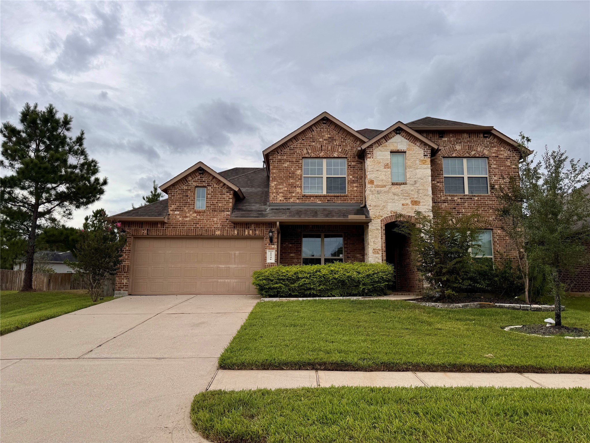 1546 Heartwood Drive Property Photo 1