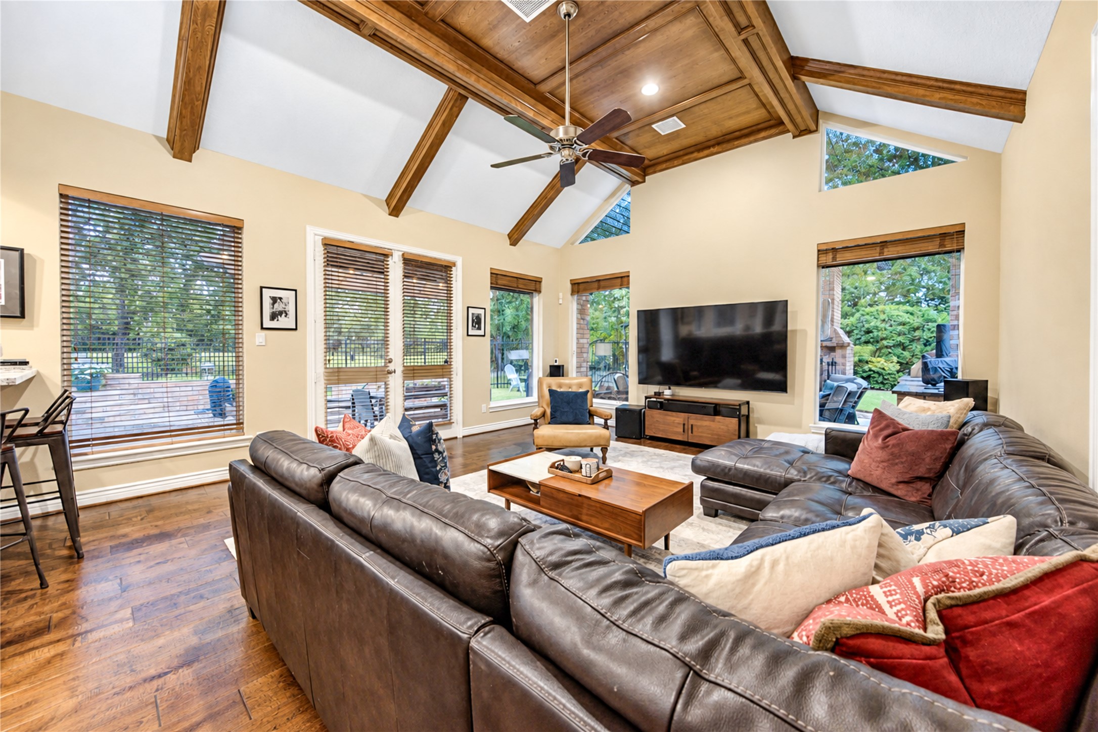 814 Spear Point Cove Property Photo 22