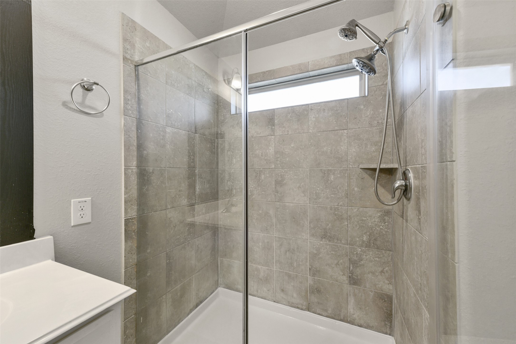 6827 Scarlet Sagebrush Street Property Photo 14
