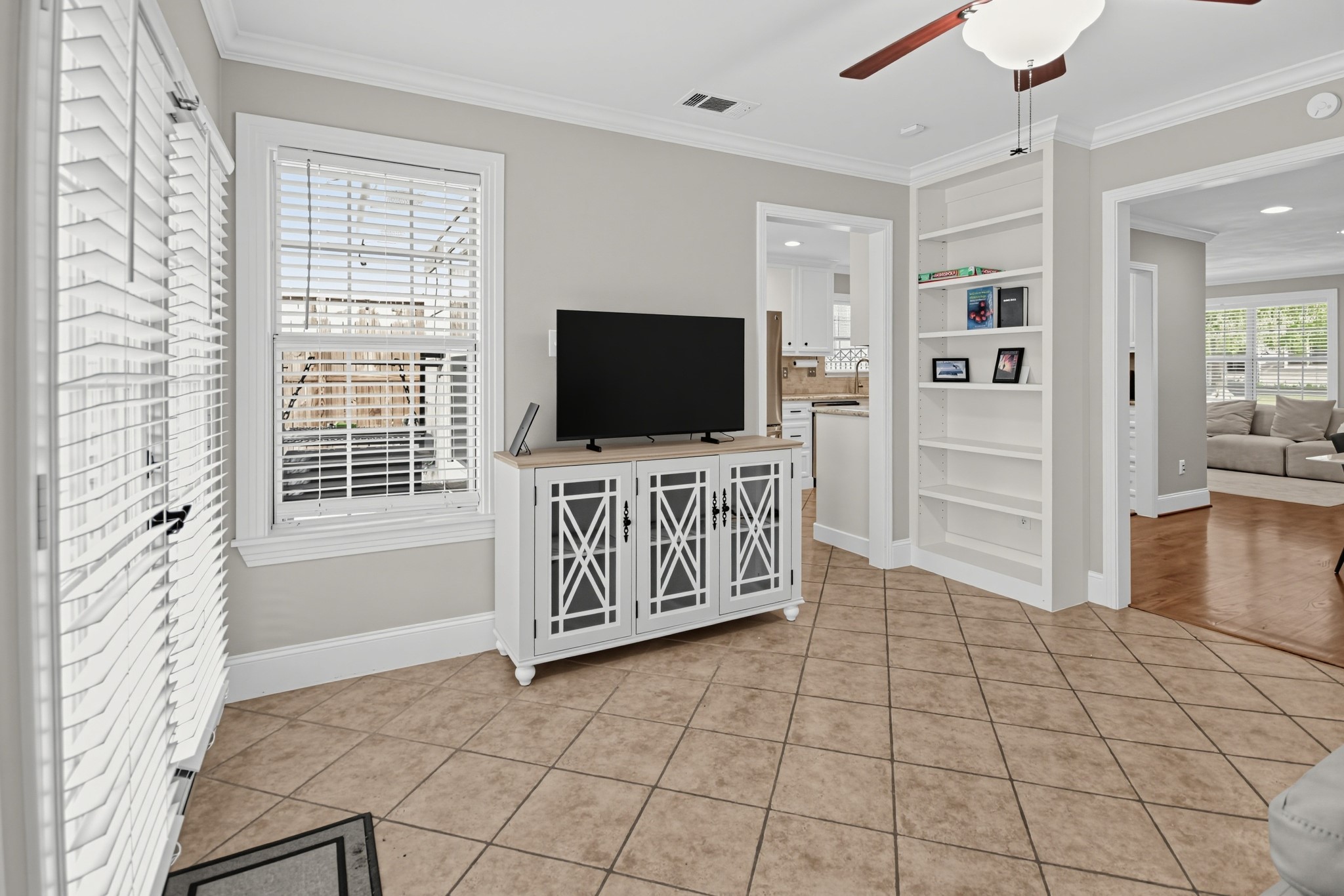 1111 Timbergrove Lane Property Photo 18