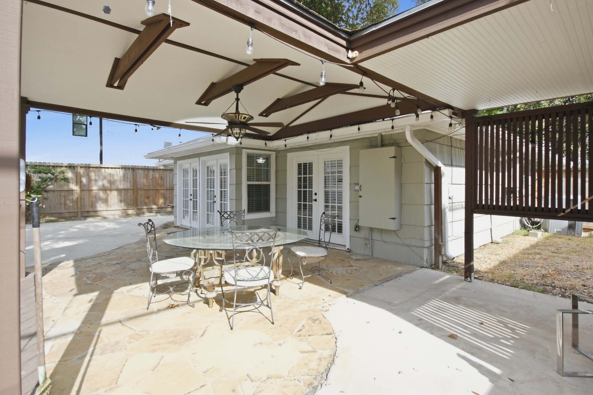 1111 Timbergrove Lane Property Photo 35
