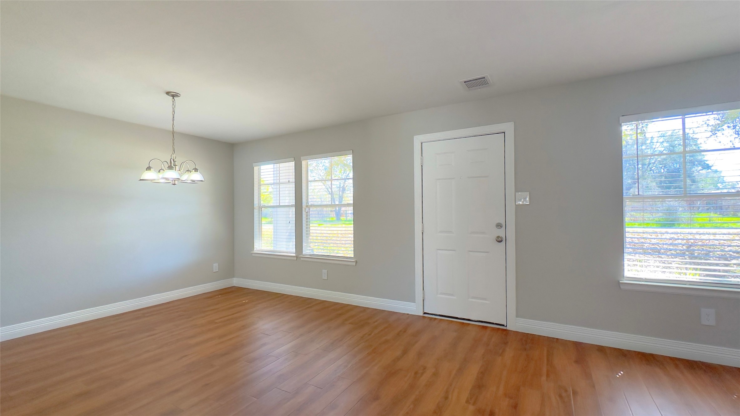 9923 Farrell Drive Property Photo 8