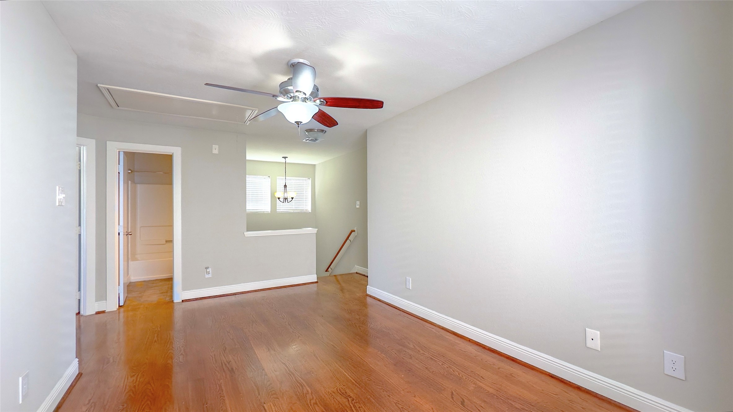 9923 Farrell Drive Property Photo 13
