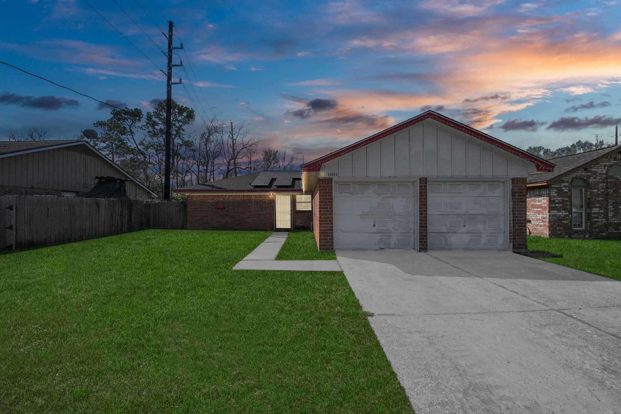 14303 Sequoia Bend Boulevard Property Photo