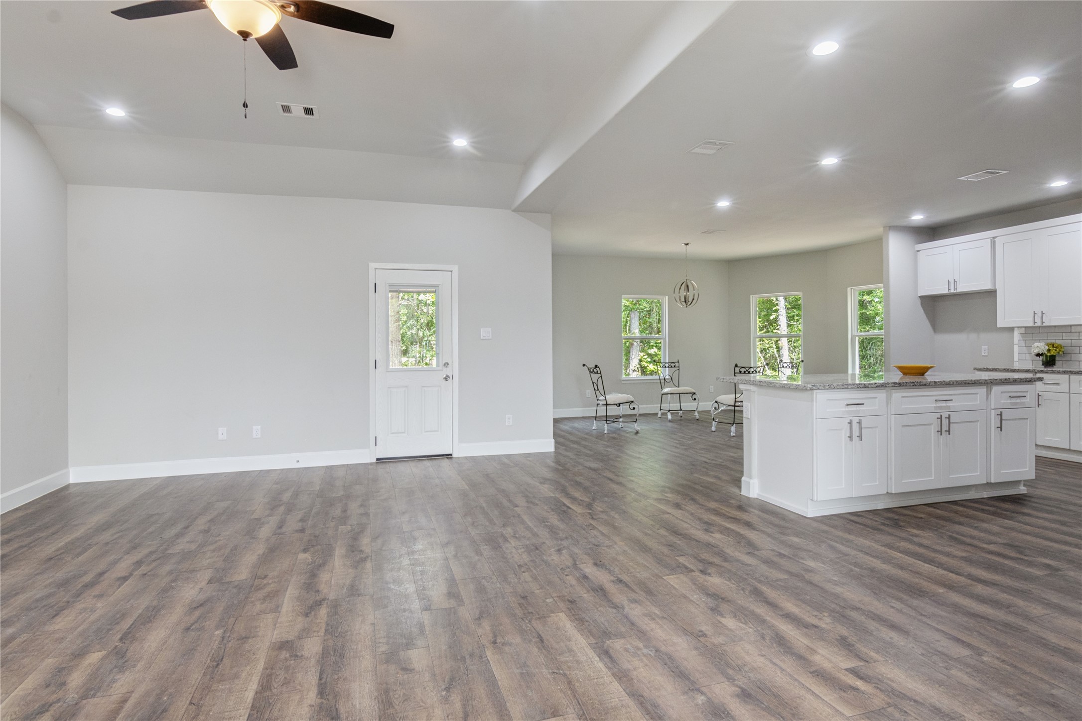 185 W Village Cove Loop Property Photo 8