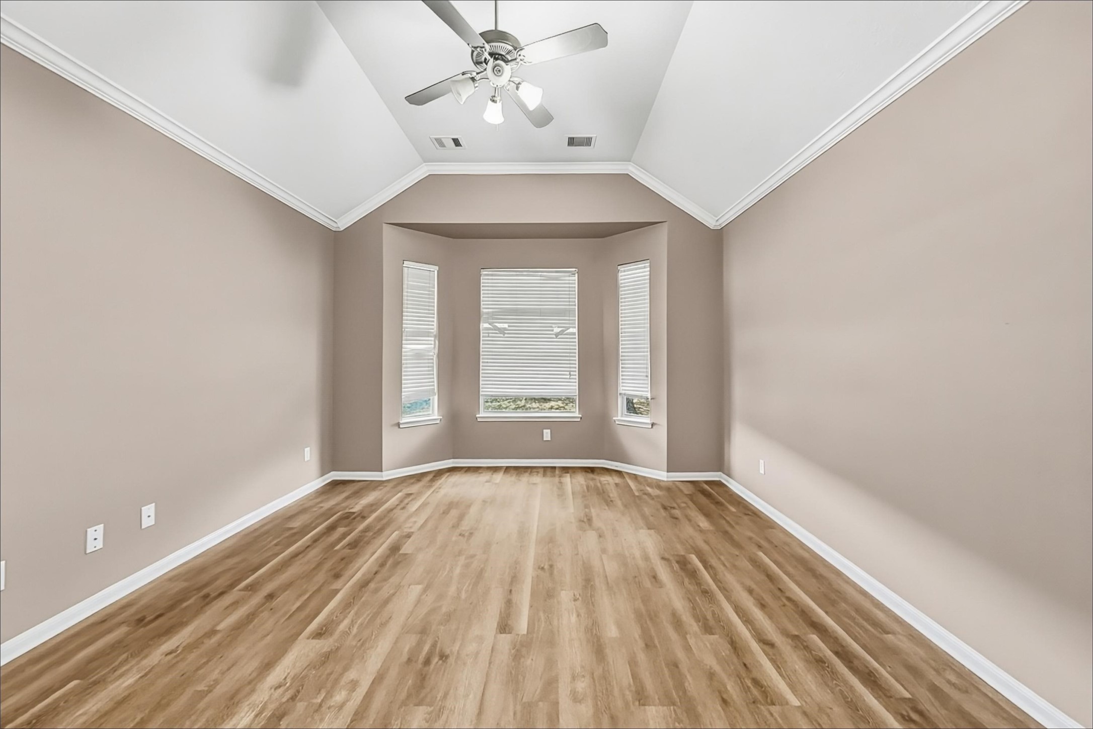 2012 Haven Springs Lane Property Photo 10