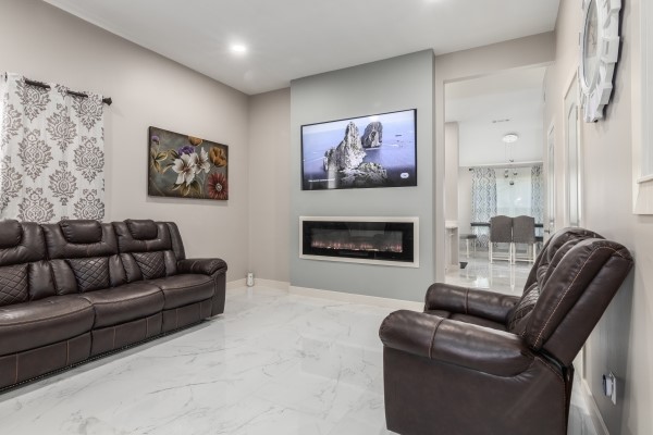 4310 Field Meadow Drive Property Photo 4