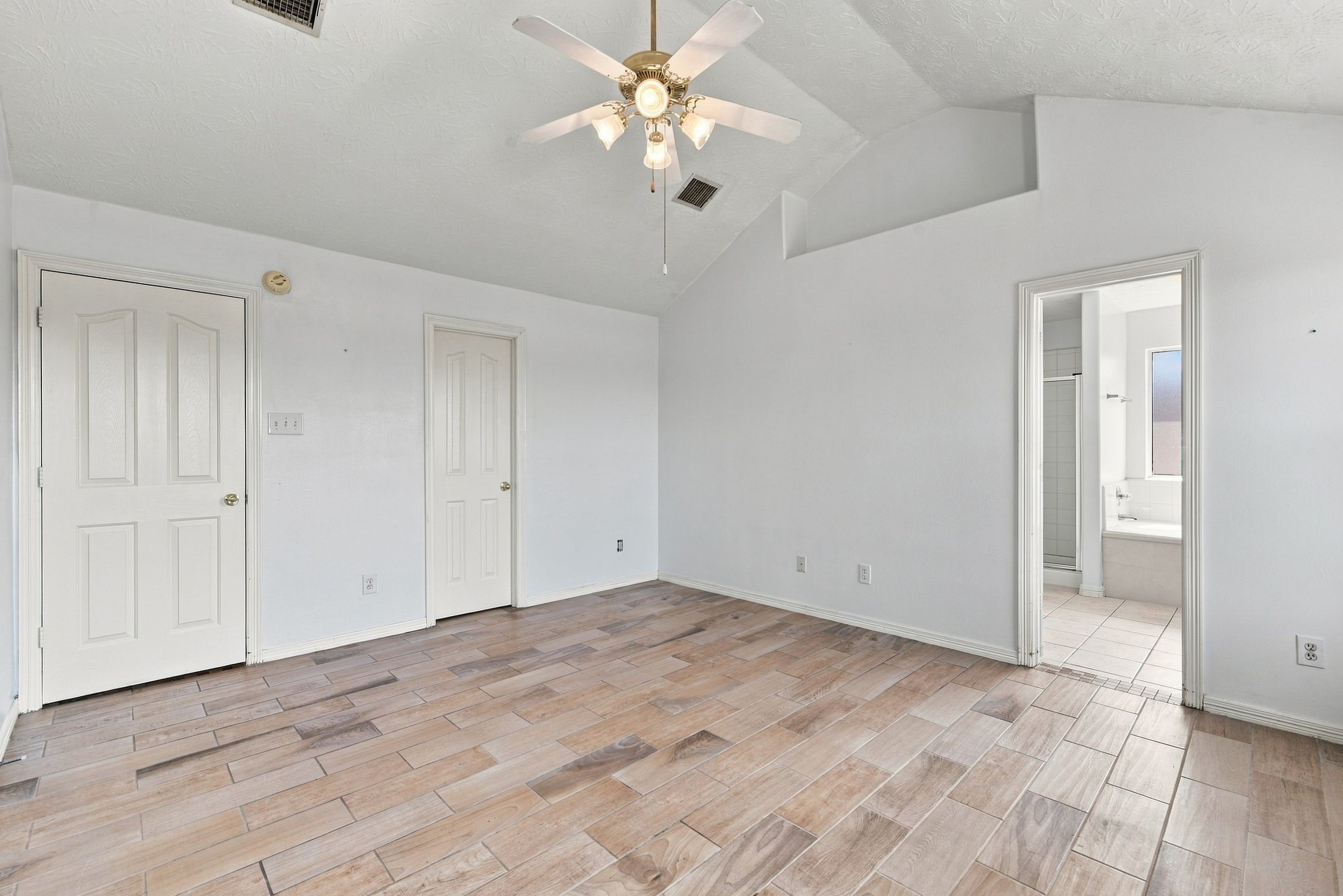 24007 Floragate Drive Property Photo 27