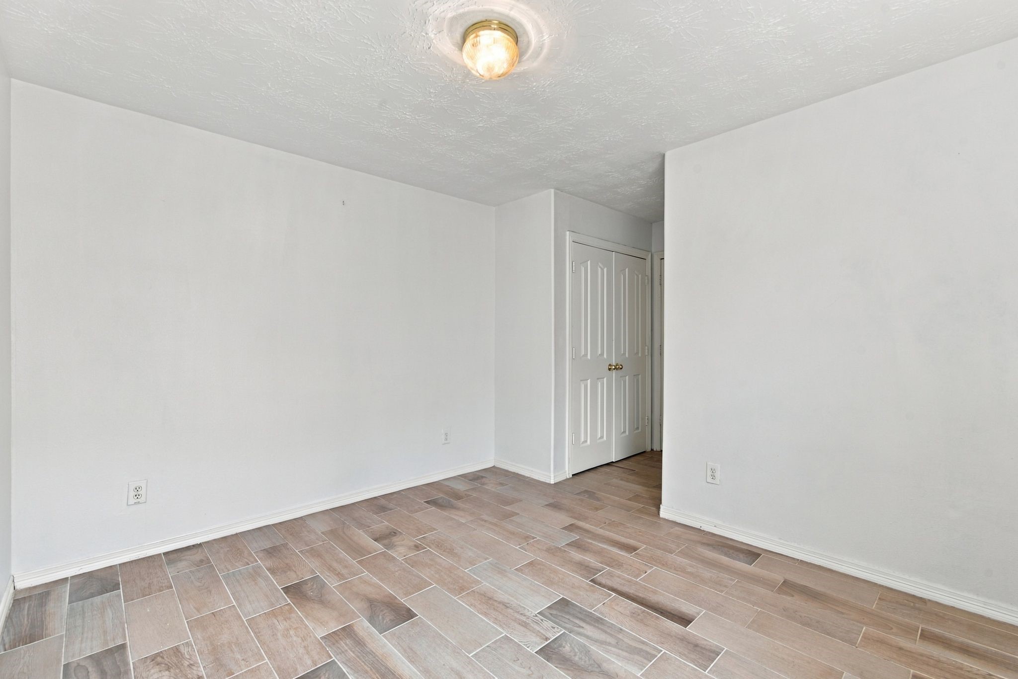 24007 Floragate Drive Property Photo 34