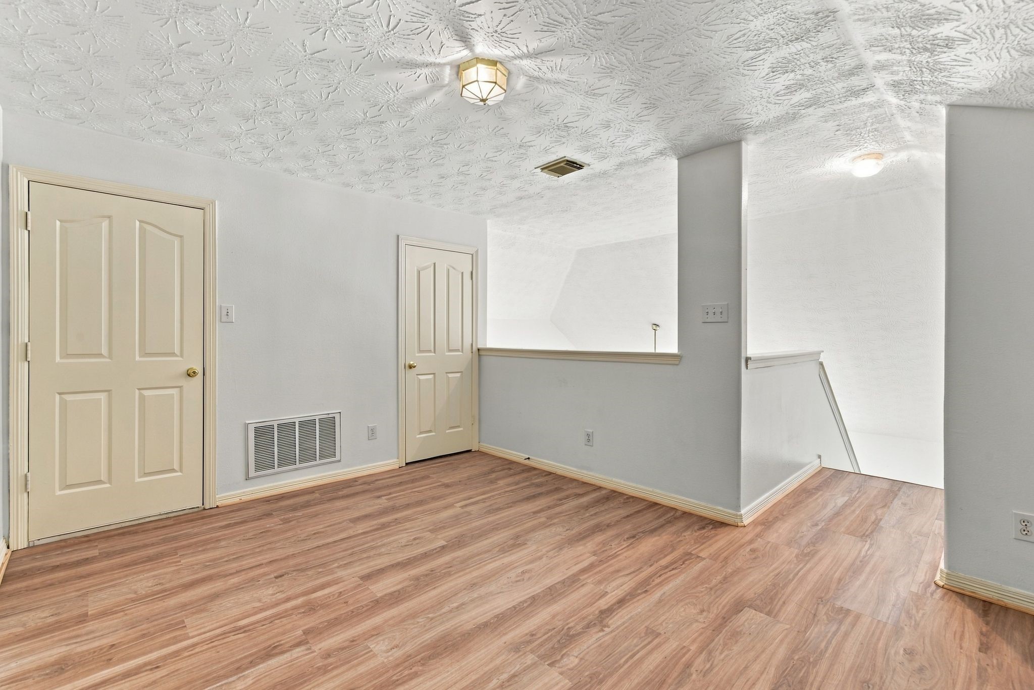 24007 Floragate Drive Property Photo 36