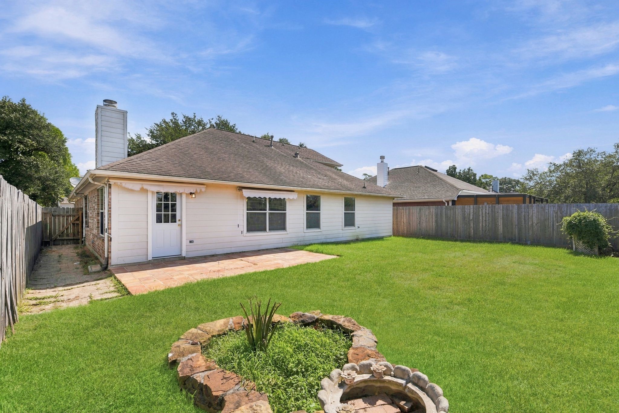 24007 Floragate Drive Property Photo 43