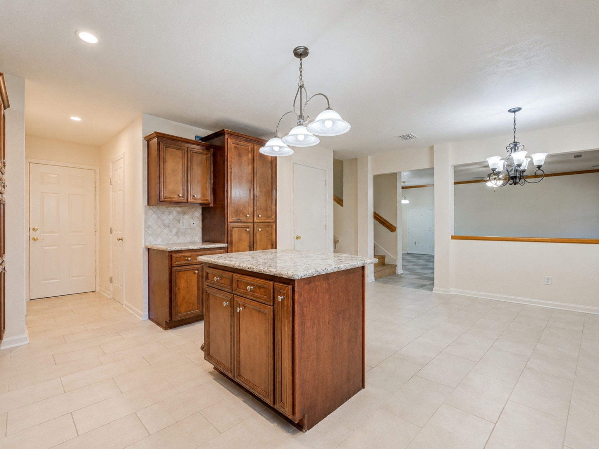 16131 Canaridge Drive Property Photo 3
