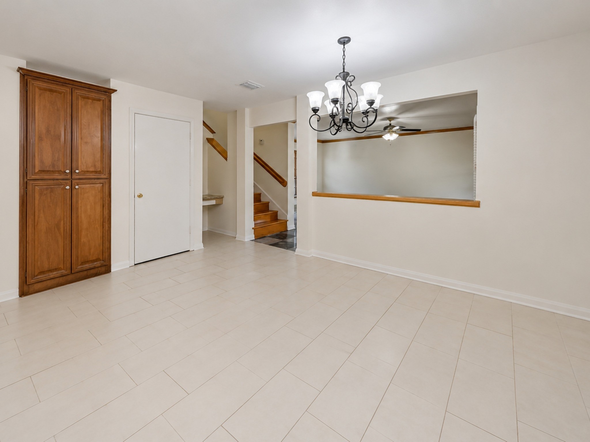 16131 Canaridge Drive Property Photo 5