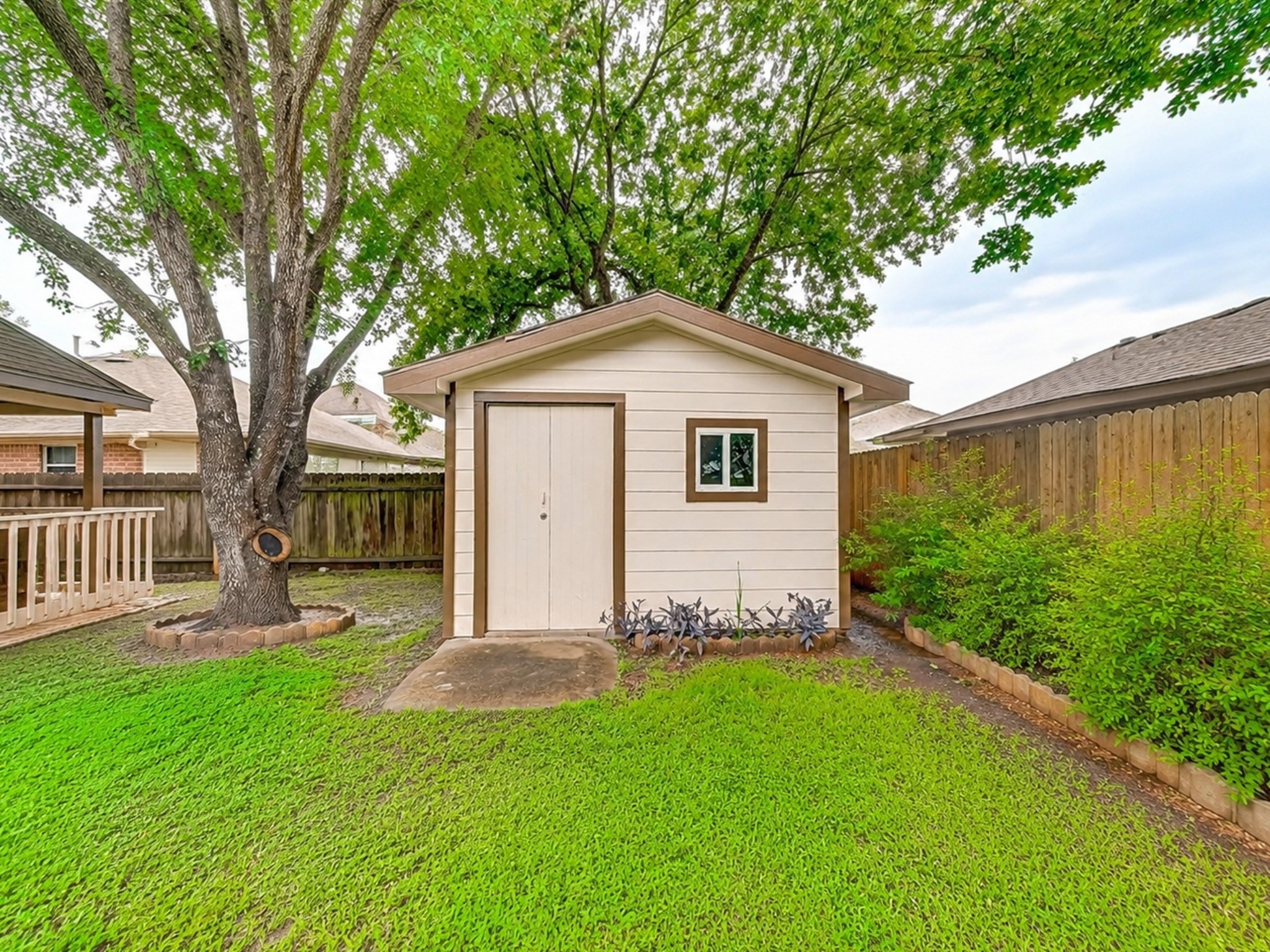 16131 Canaridge Drive Property Photo 15