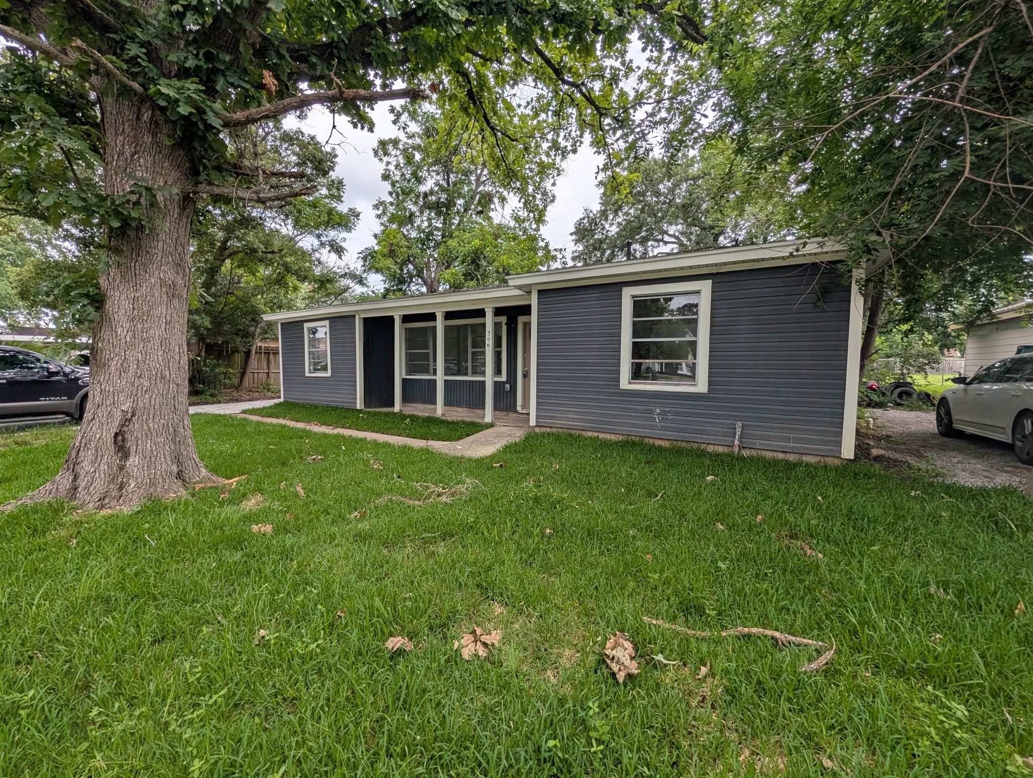 306 Allendale Road Property Photo 2