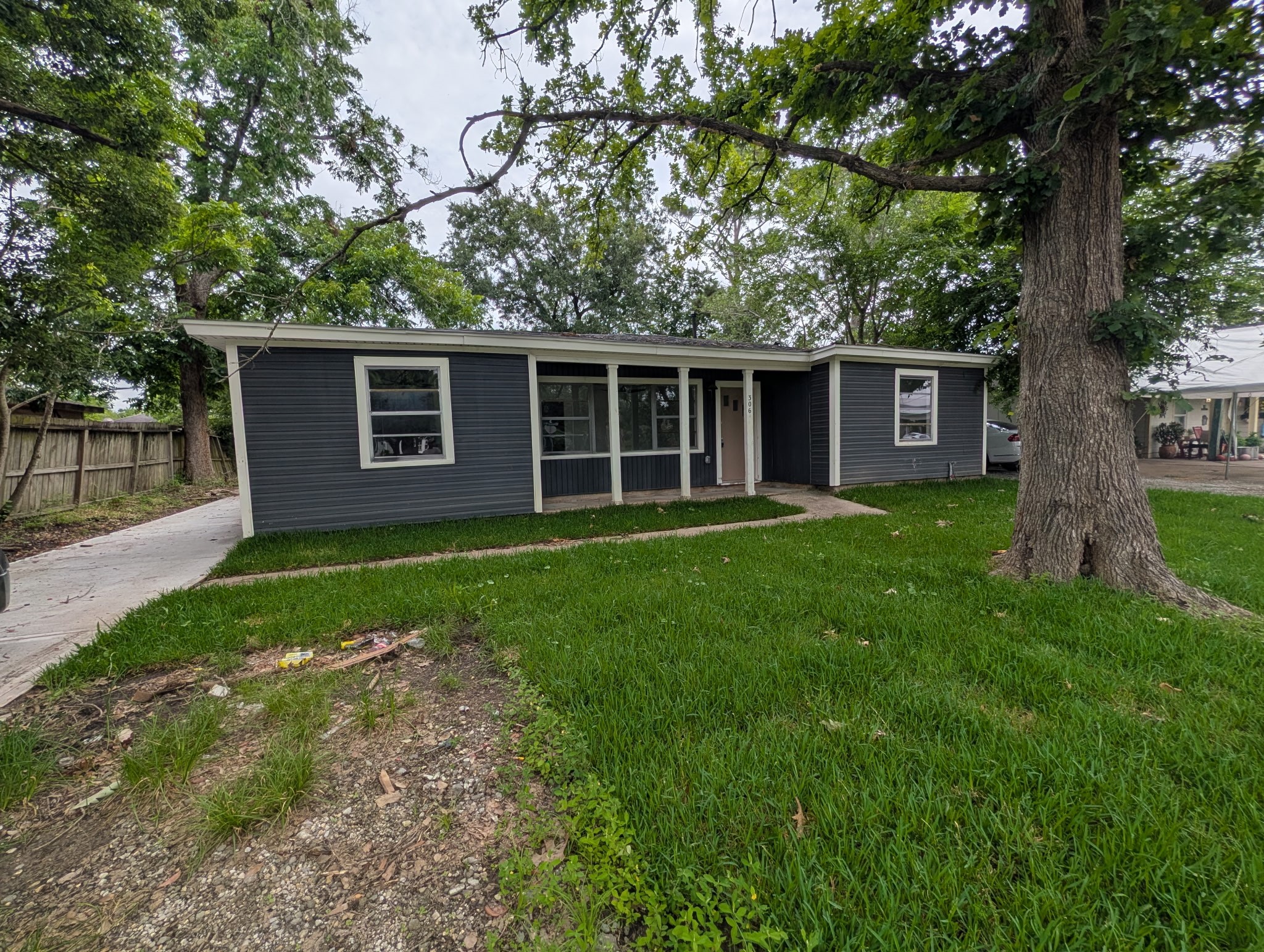 306 Allendale Road Property Photo 3