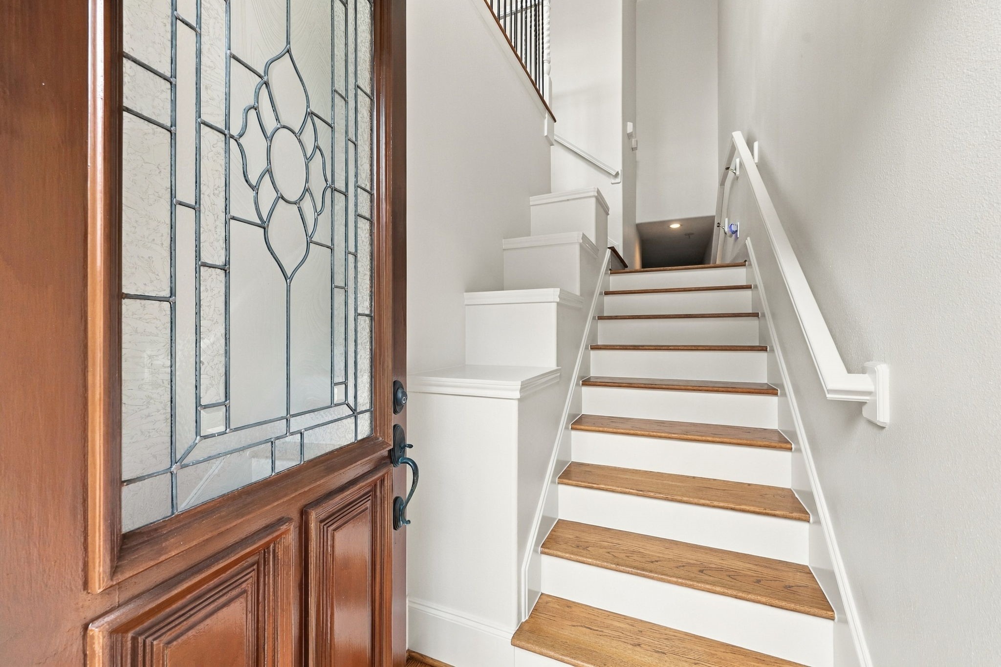 1354 Studer Street Property Photo 3