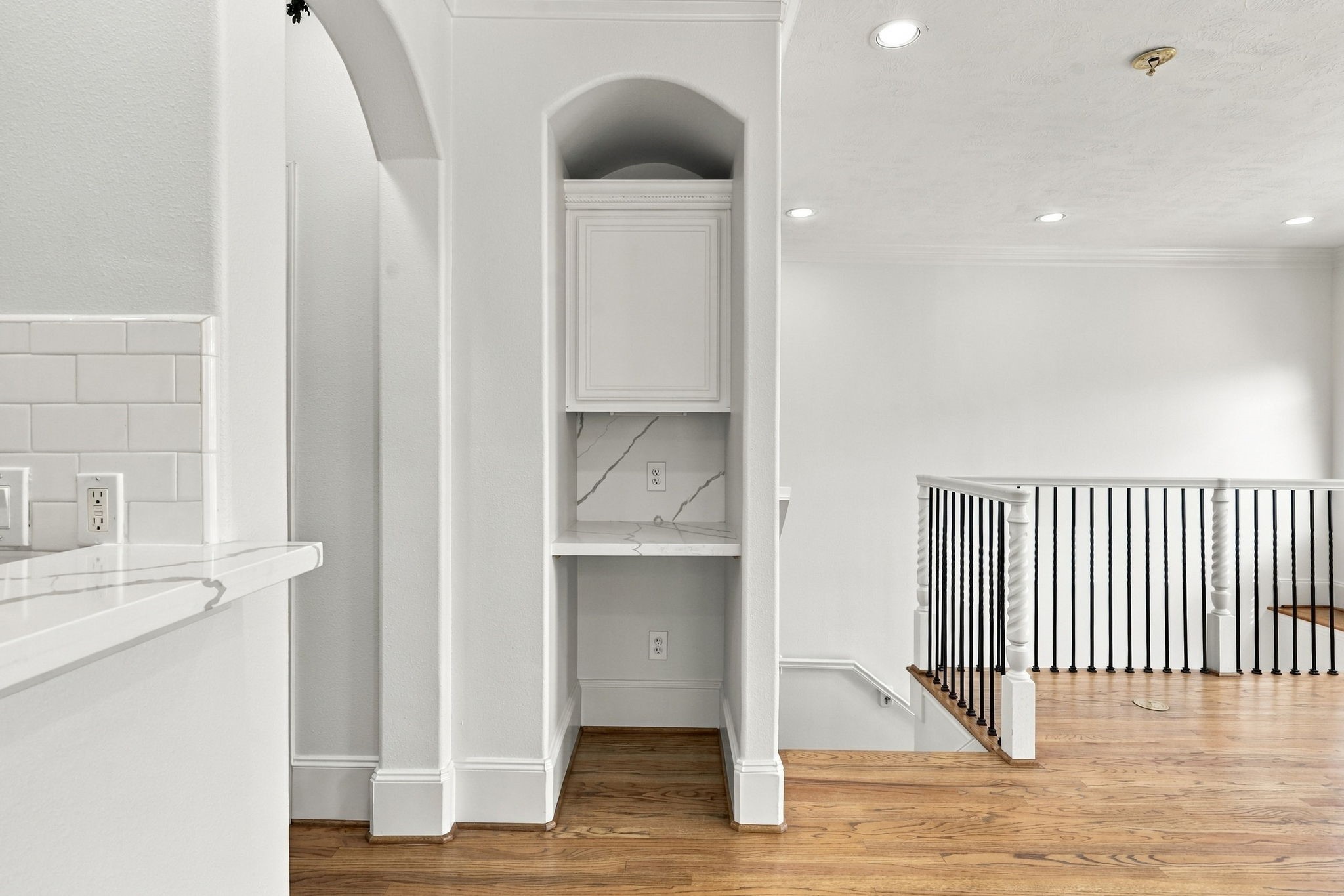 1354 Studer Street Property Photo 21