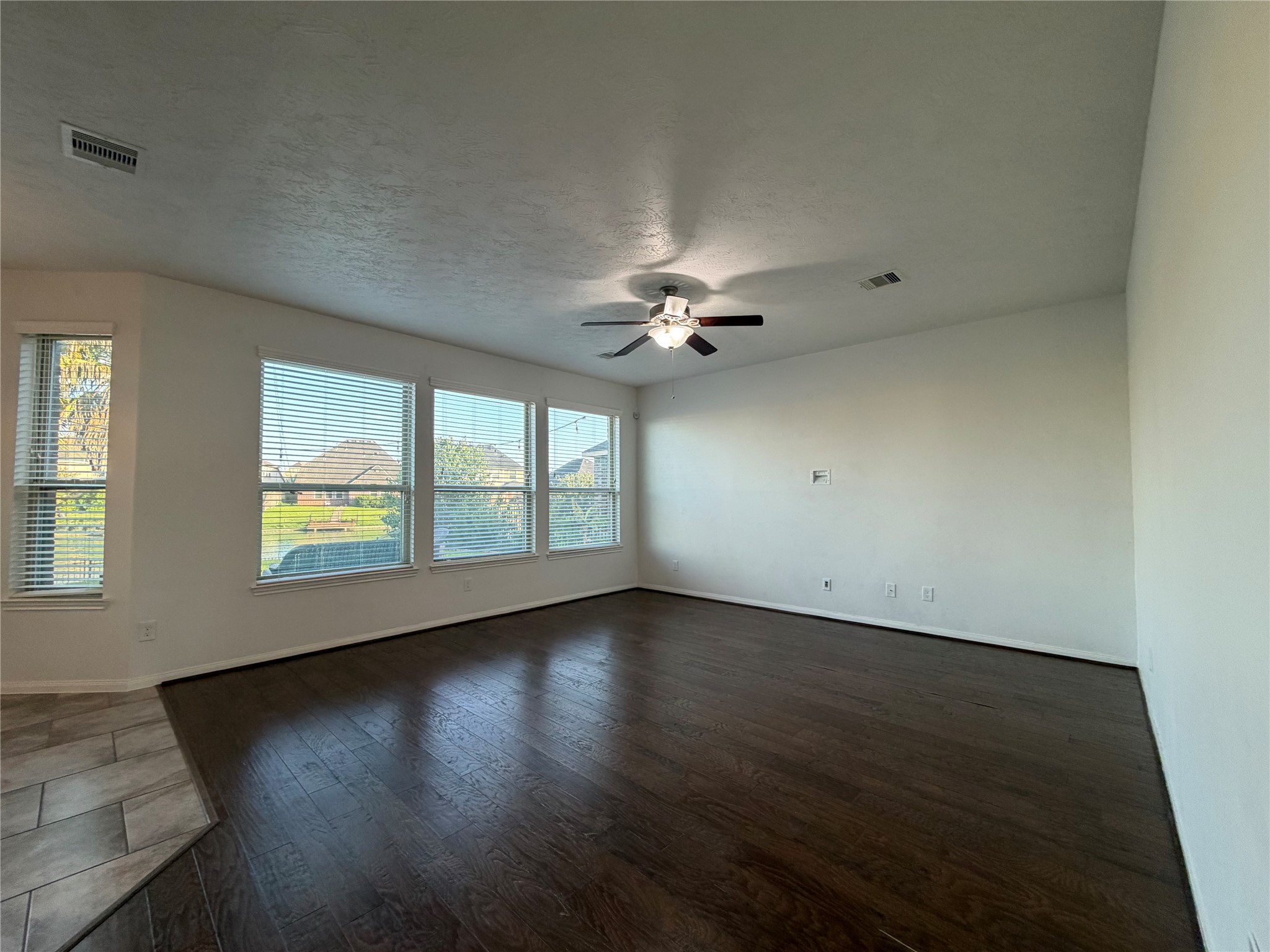 3935 Amalfi Shores Court Property Photo 9
