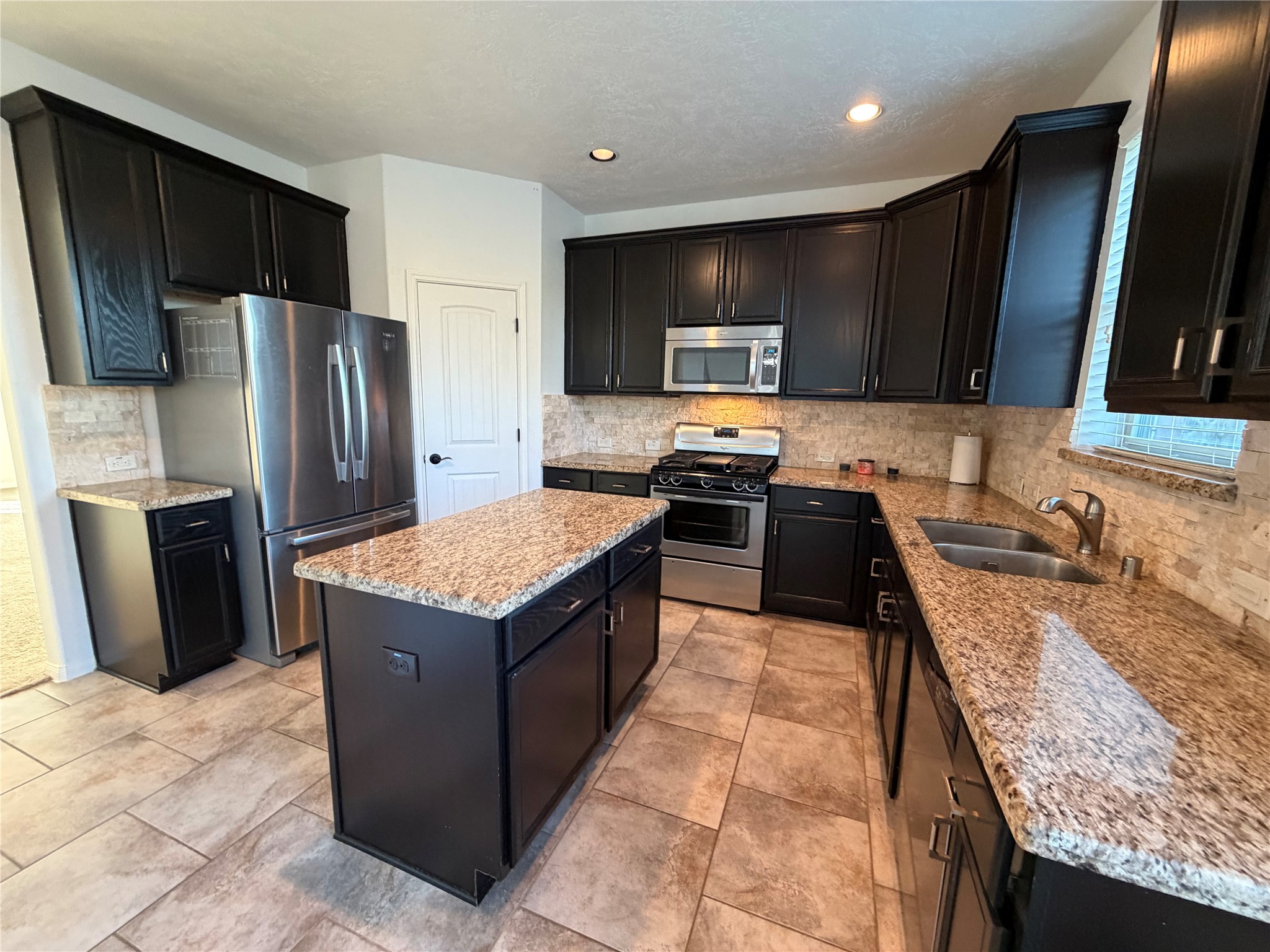 3935 Amalfi Shores Court Property Photo 13