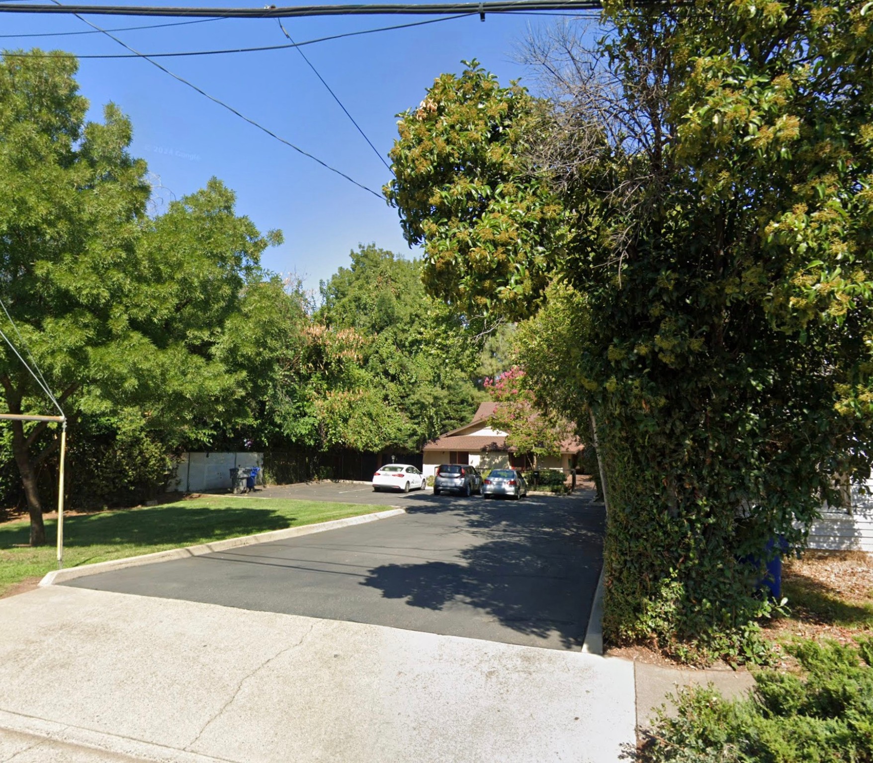2142 Butte St Property Photo 4