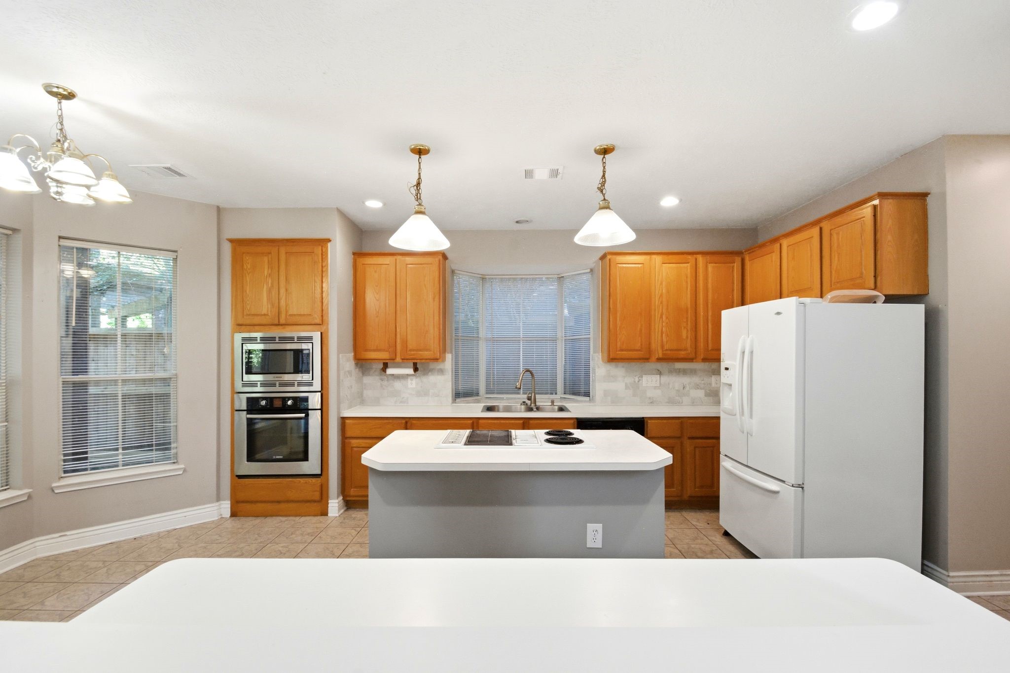 4307 Lakeshore Forest Drive Property Photo 18