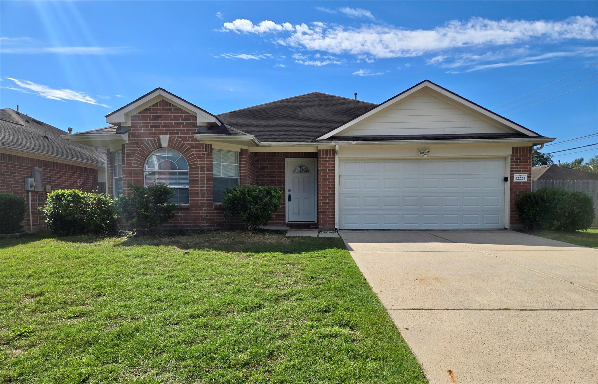 32223 Decker Oaks Drive, Pinehurst TX 77362 Property Photo 1