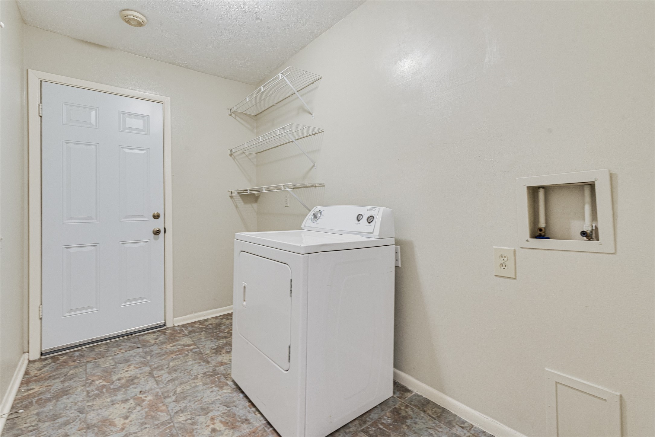 22206 N Fork Drive Property Photo 29