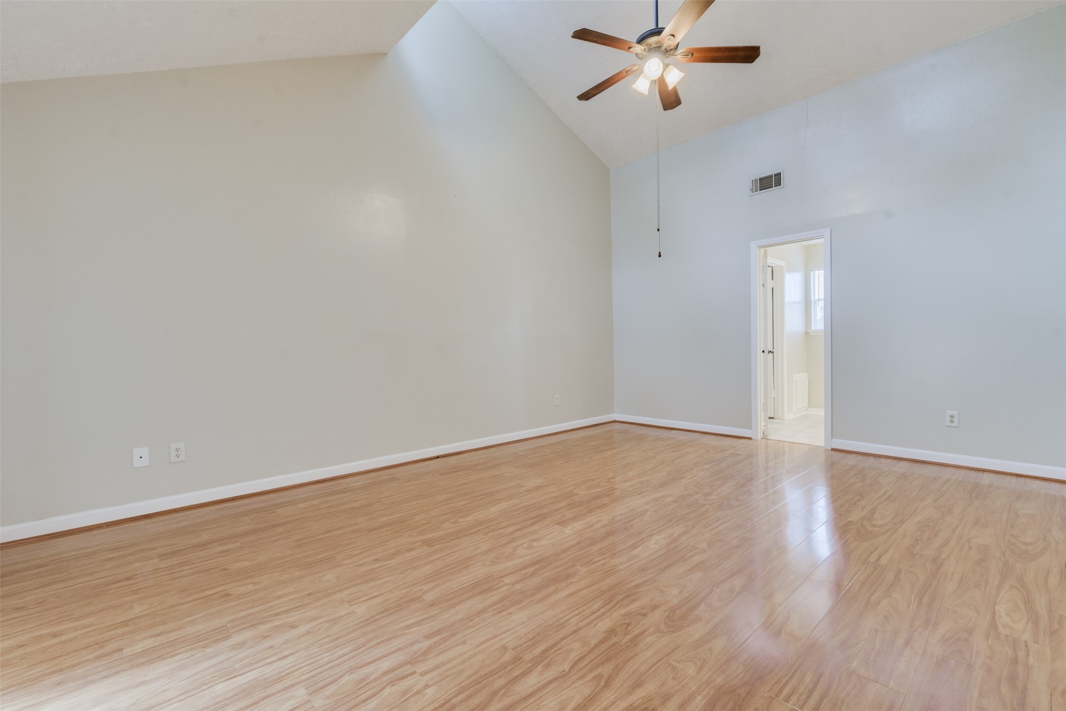 22206 N Fork Drive Property Photo 30