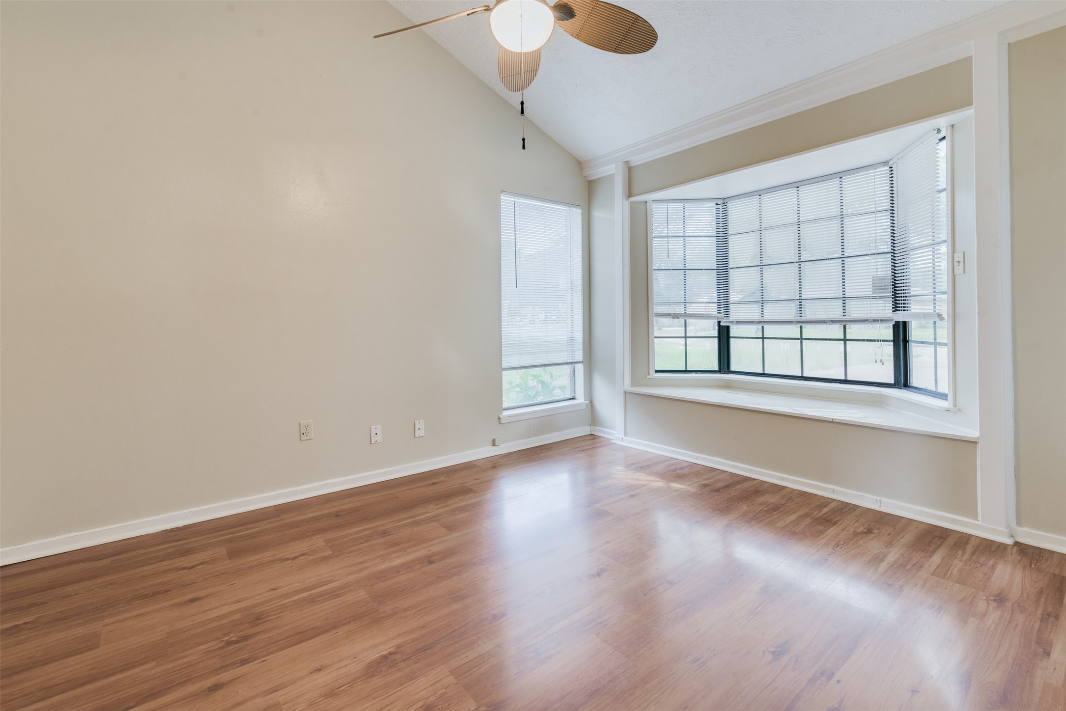 22206 N Fork Drive Property Photo 37