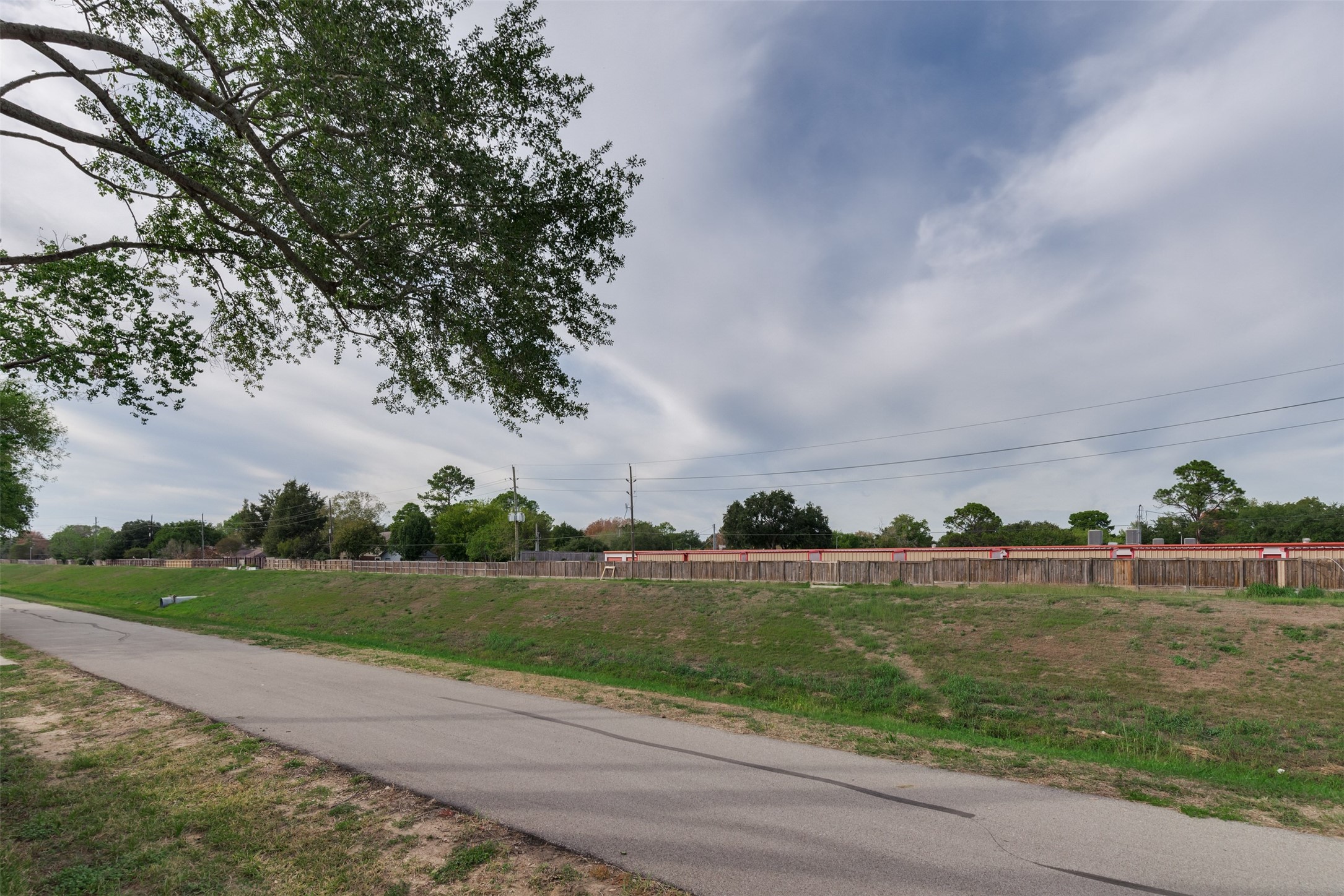 22206 N Fork Drive Property Photo 43