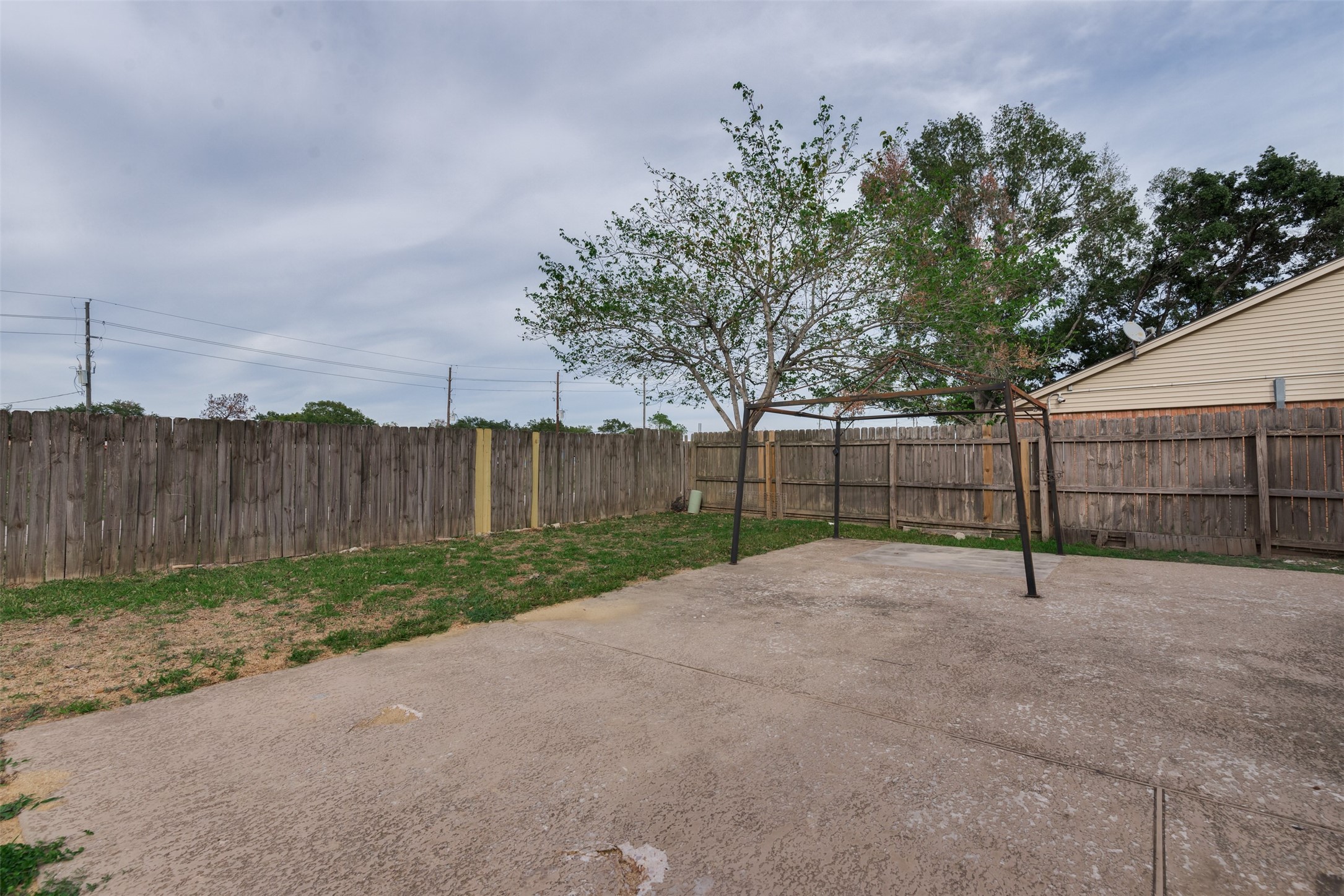 22206 N Fork Drive Property Photo 44