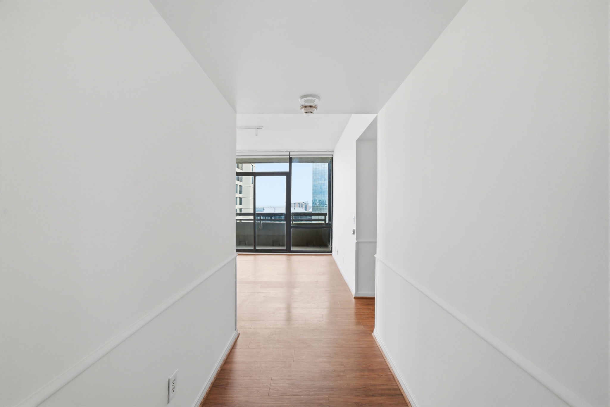 15 Greenway Plaza 25j Property Photo 26