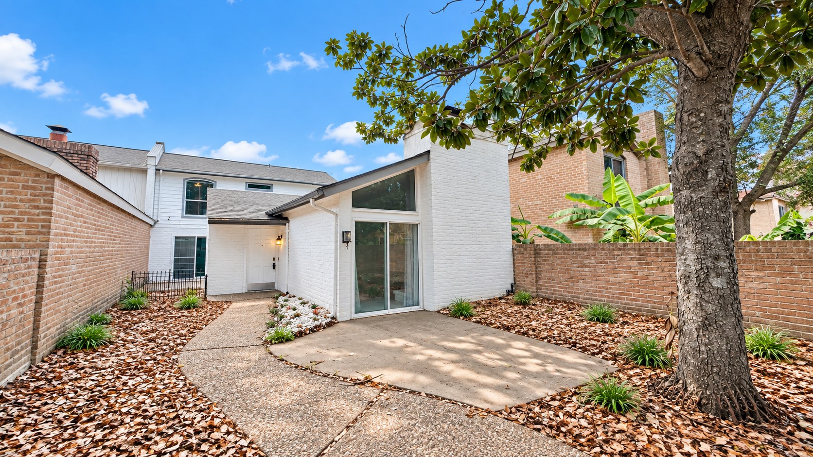 4714 N Cashel Circle Property Photo 1