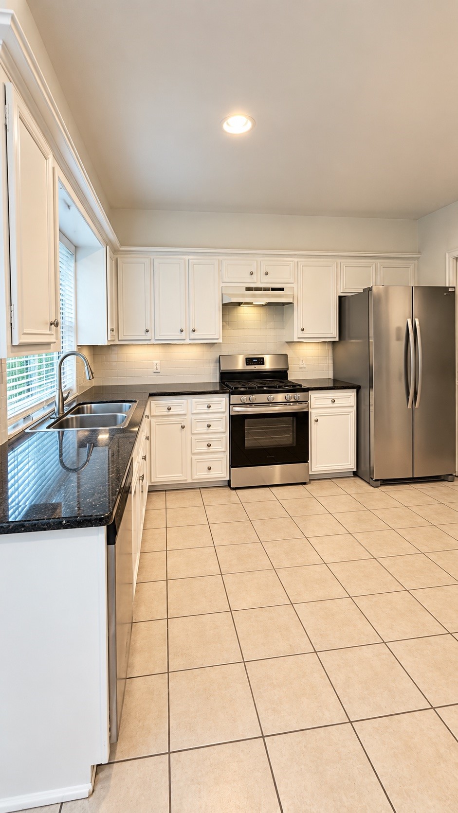 4714 N Cashel Circle Property Photo 2
