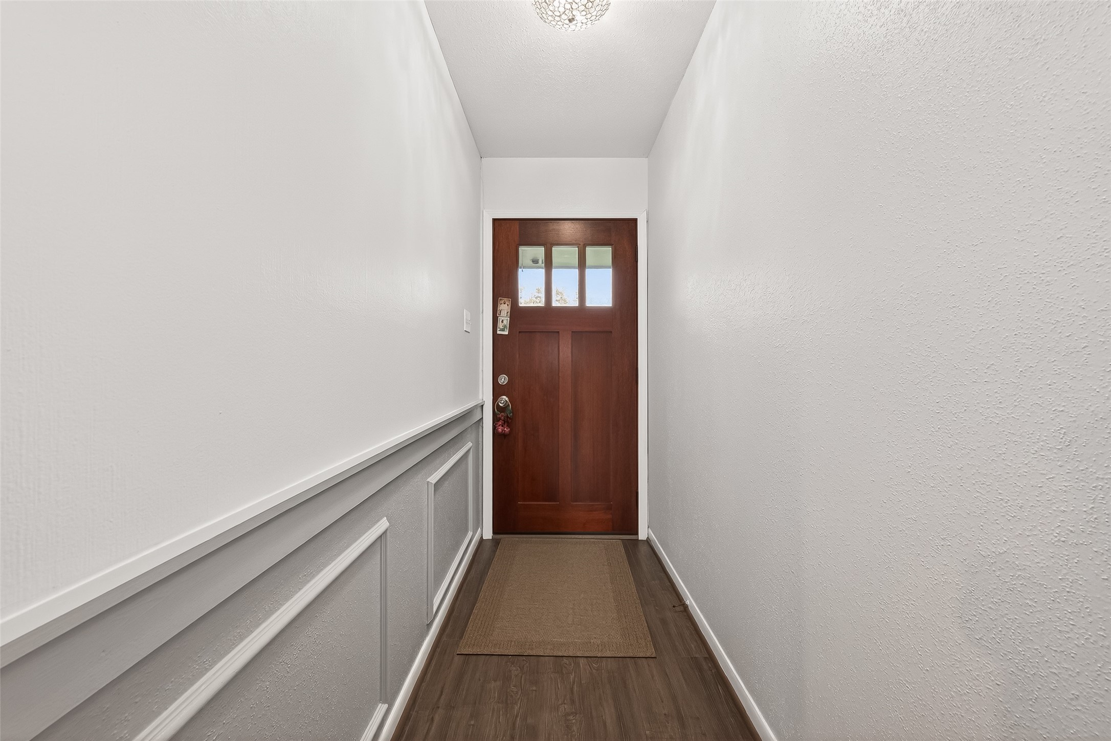 21707 Glenbranch Drive Property Photo 3