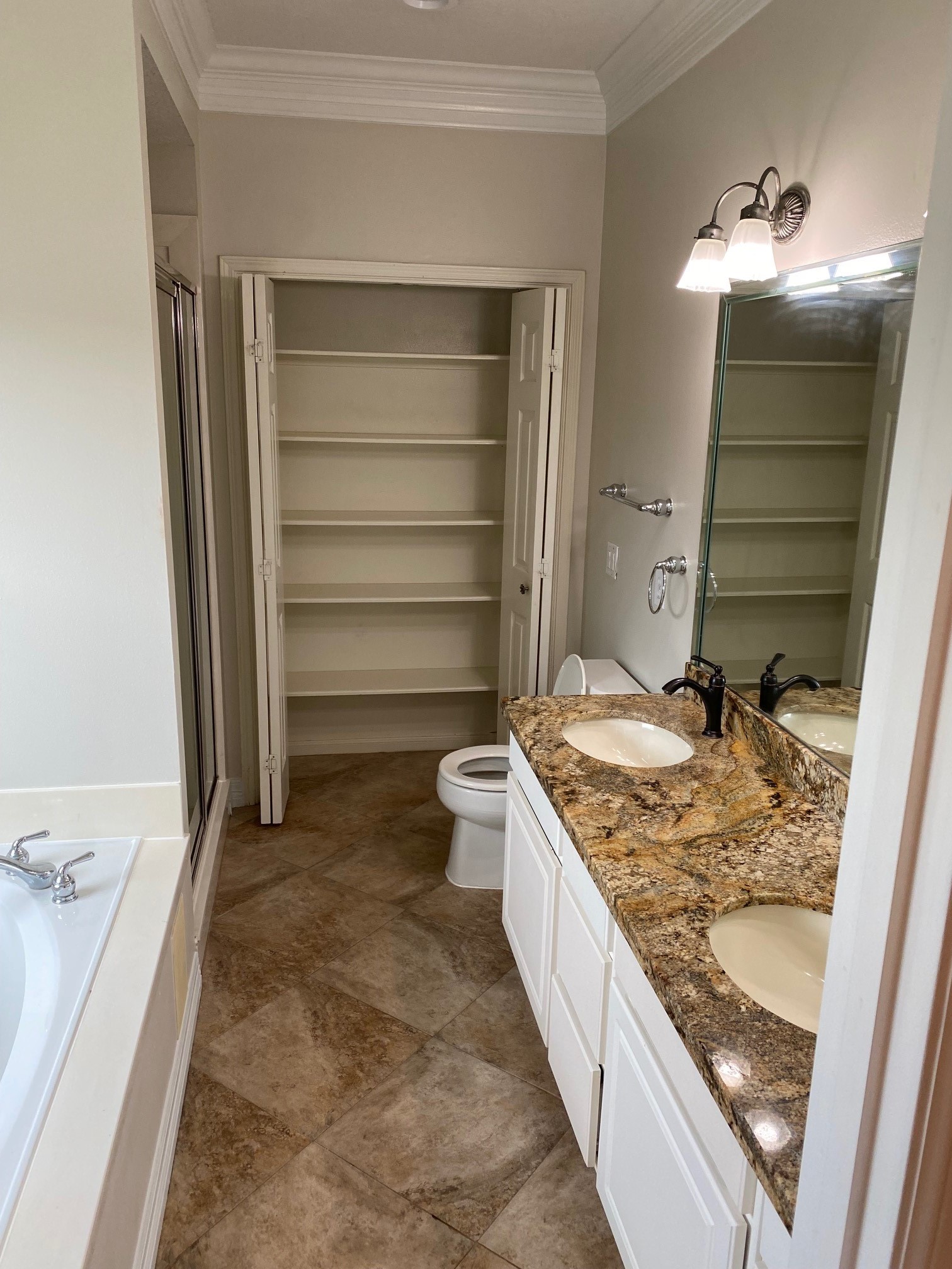 7518 Nickaburr Creek Drive Property Photo 12