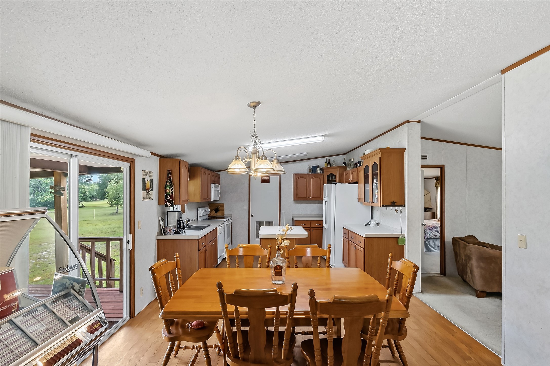102 Windwood Circle Property Photo 12