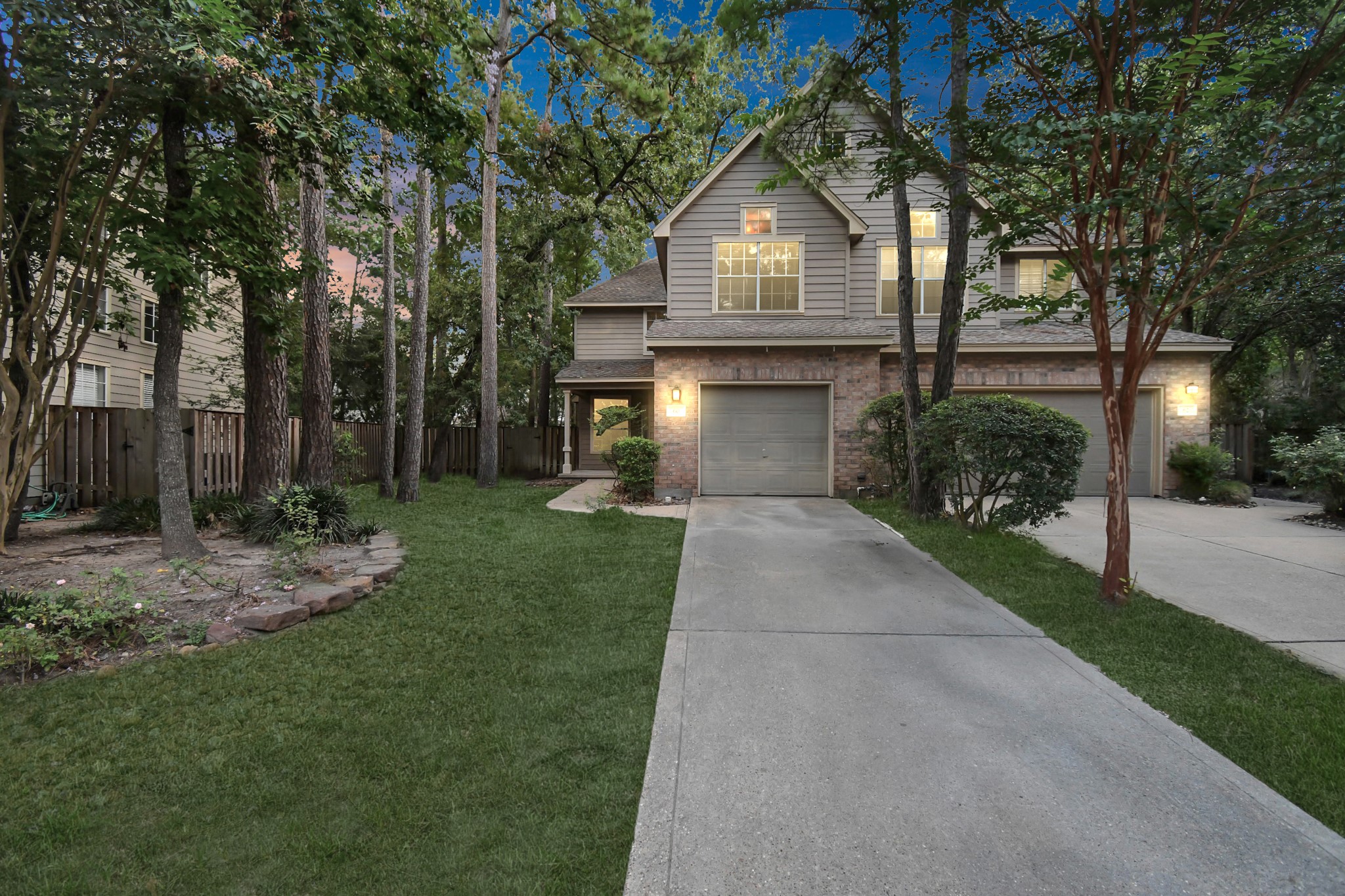 60 Lakeridge Court Property Photo 3