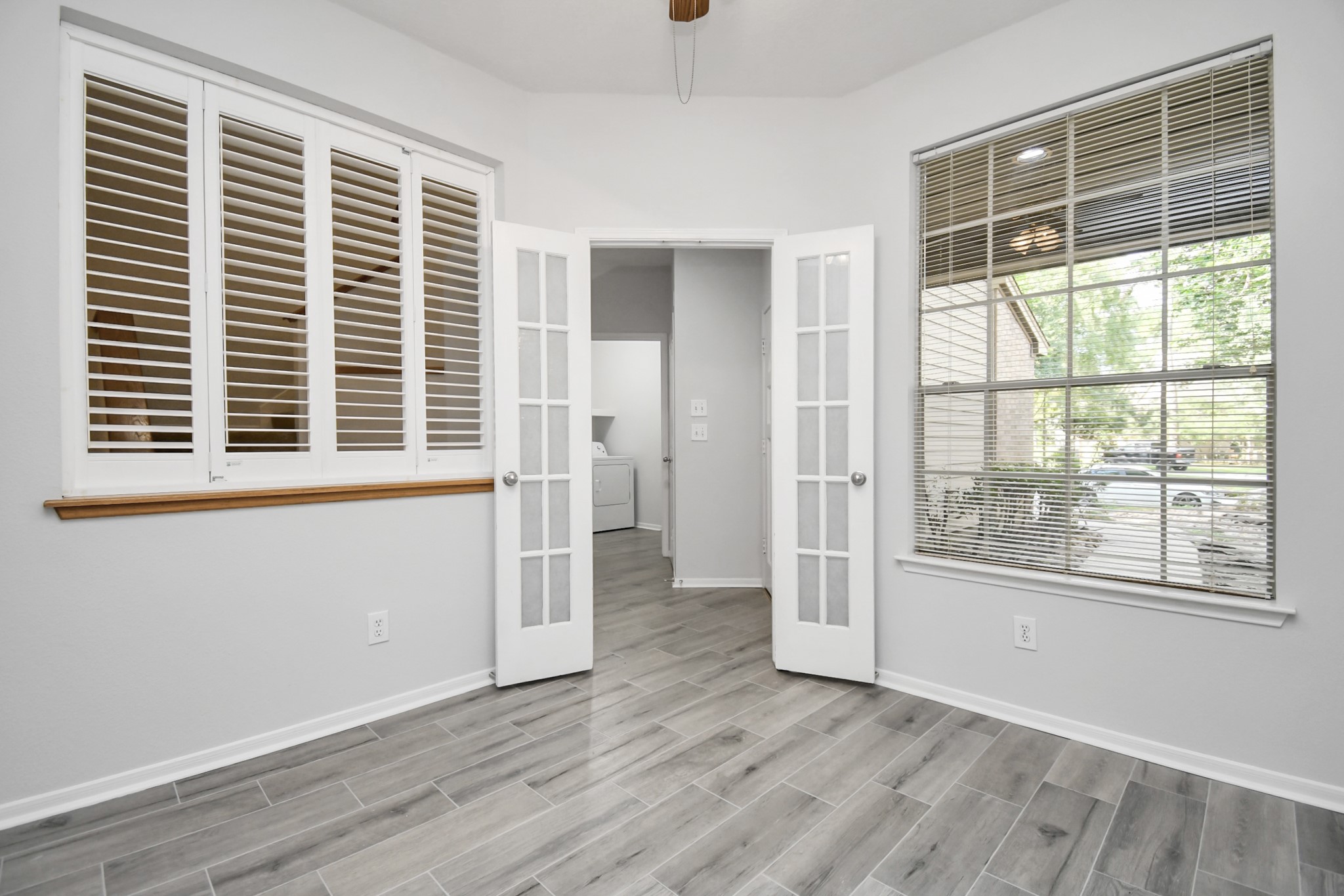 60 Lakeridge Court Property Photo 10