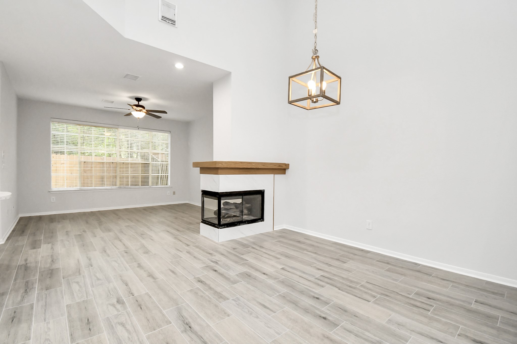 60 Lakeridge Court Property Photo 13