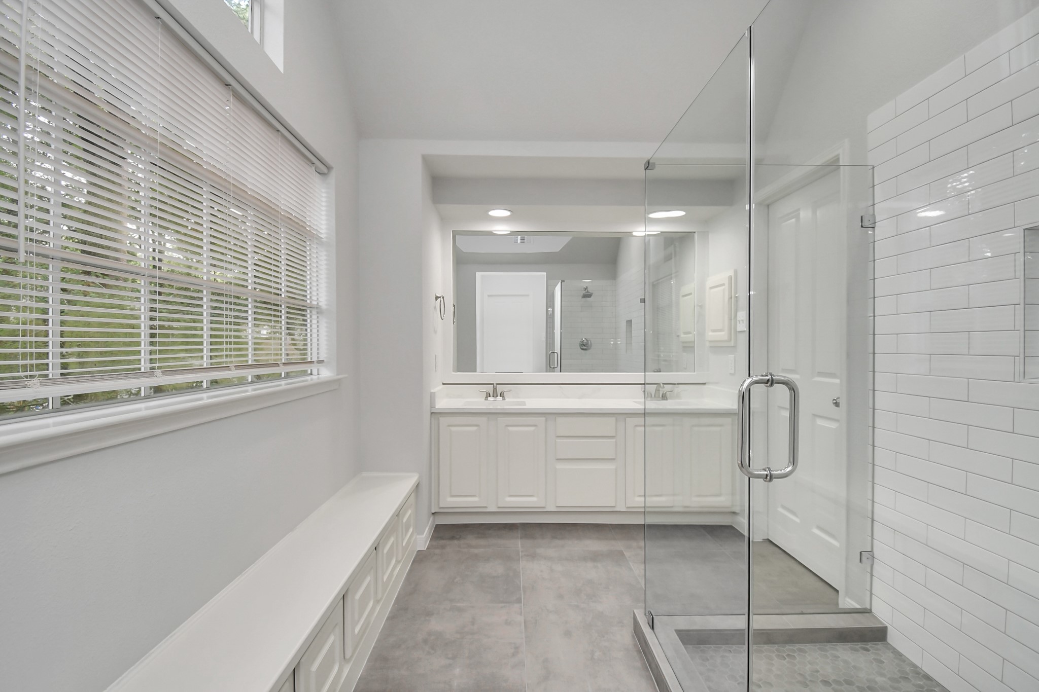 60 Lakeridge Court Property Photo 28