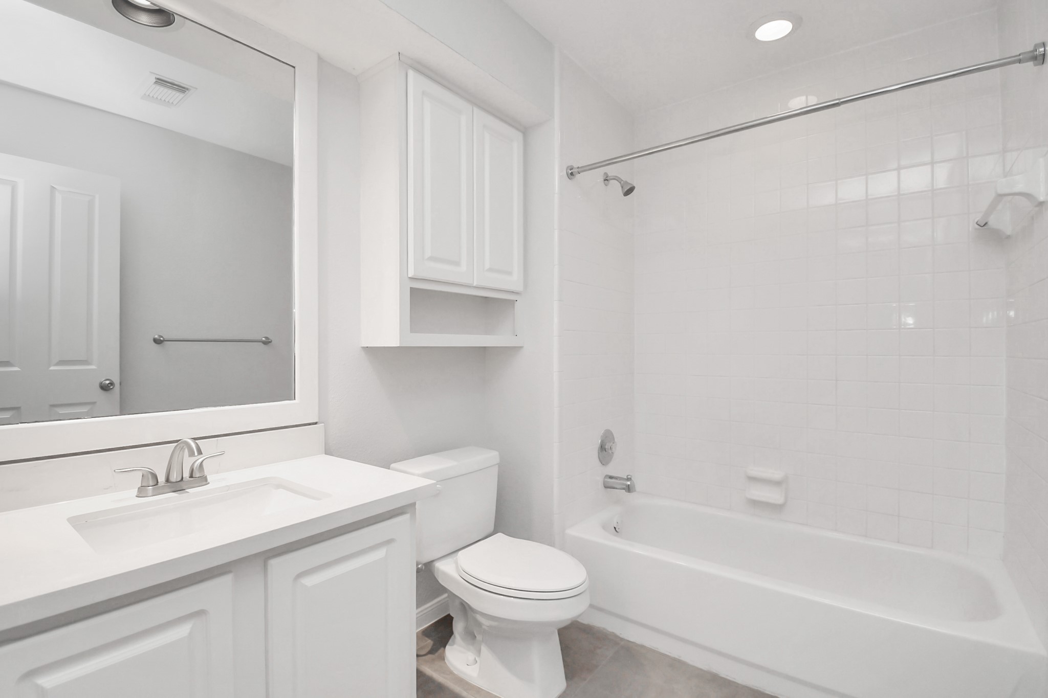 60 Lakeridge Court Property Photo 35