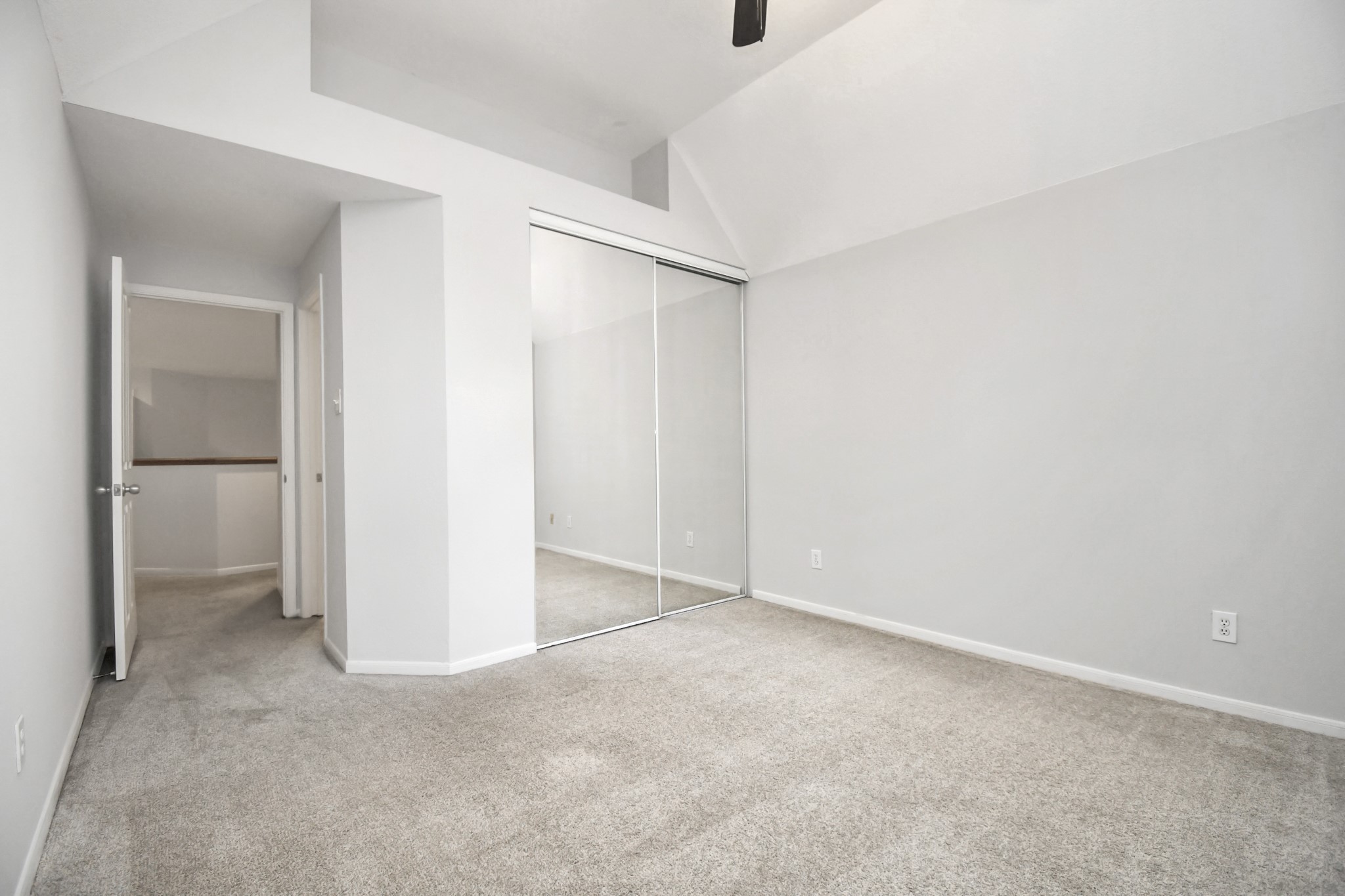 60 Lakeridge Court Property Photo 38