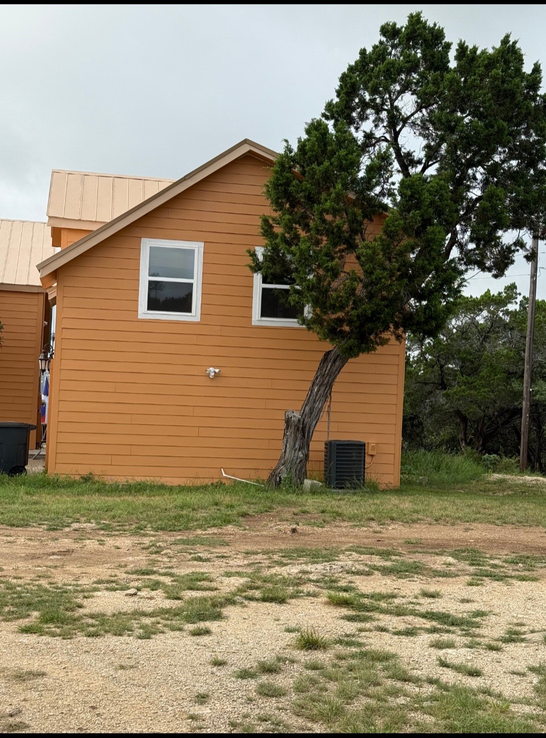 275 Hill Of Contentment Property Photo 3